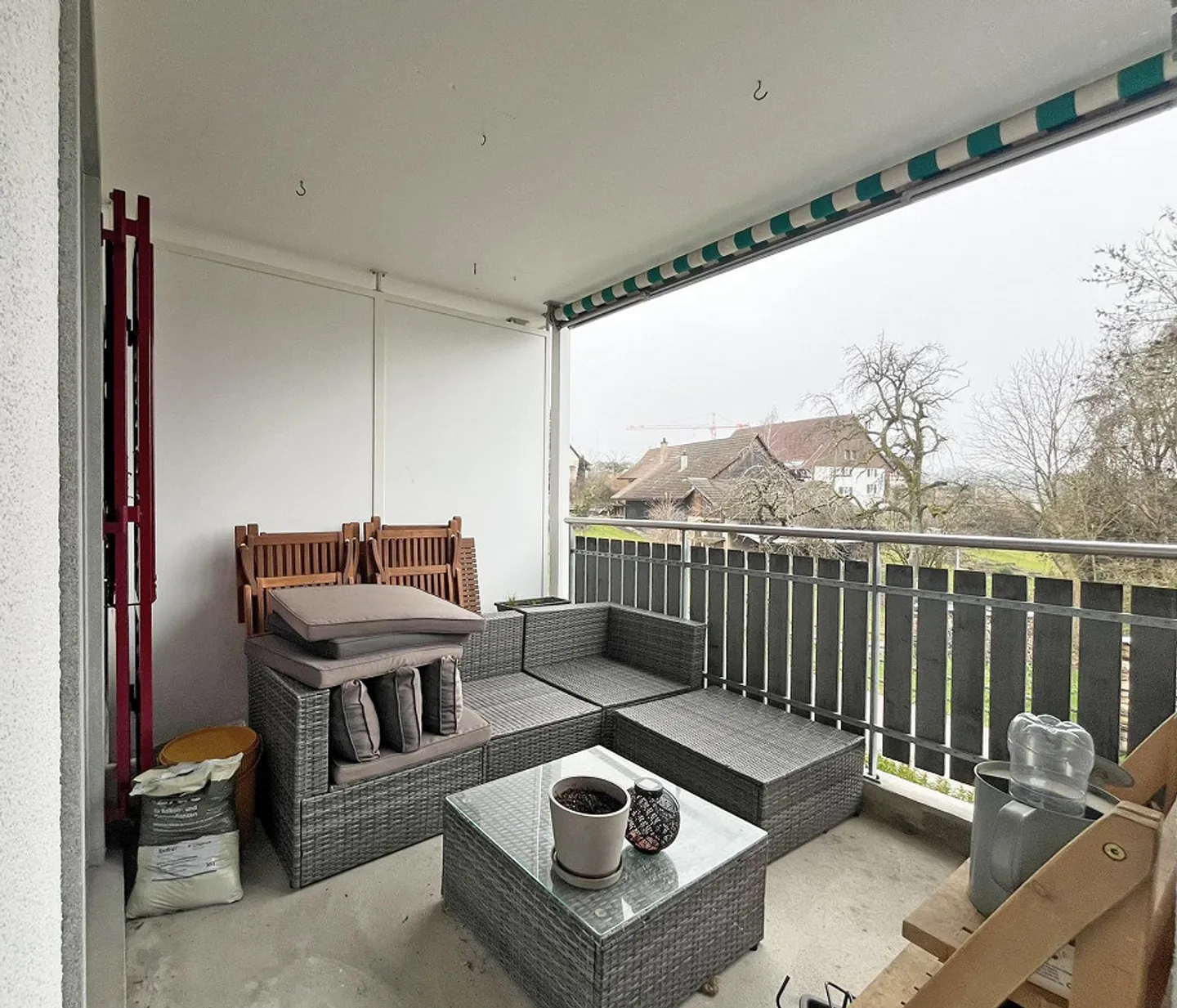 3.5-Zimmer Wohnung in Winkel - Foto 3 von 9