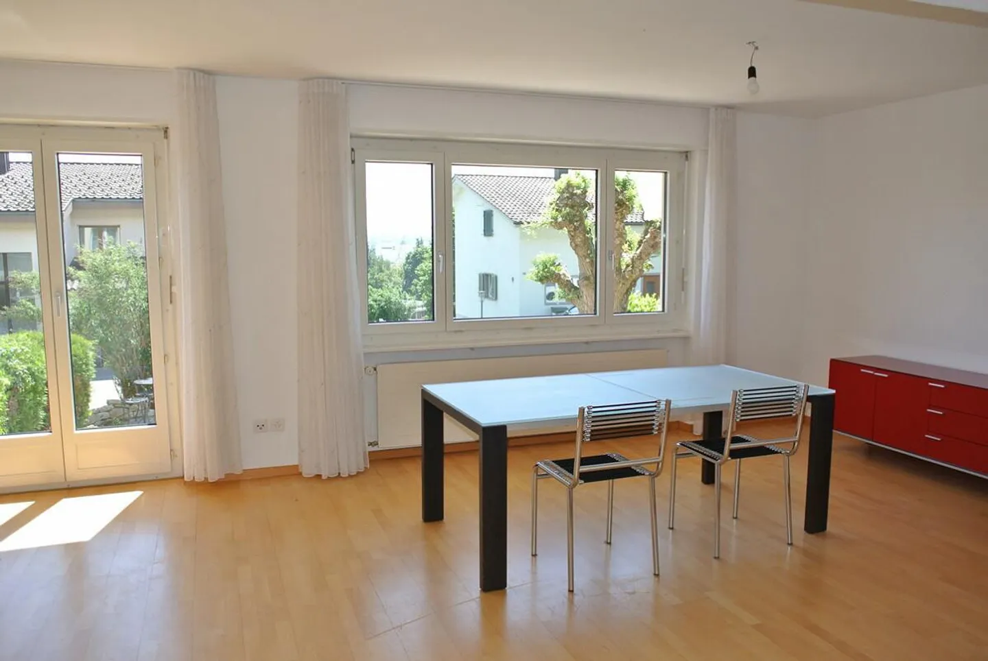 Maison semi-détachée de 4,5 pièces dans un emplacement ensoleillé - Photo 7 sur 13