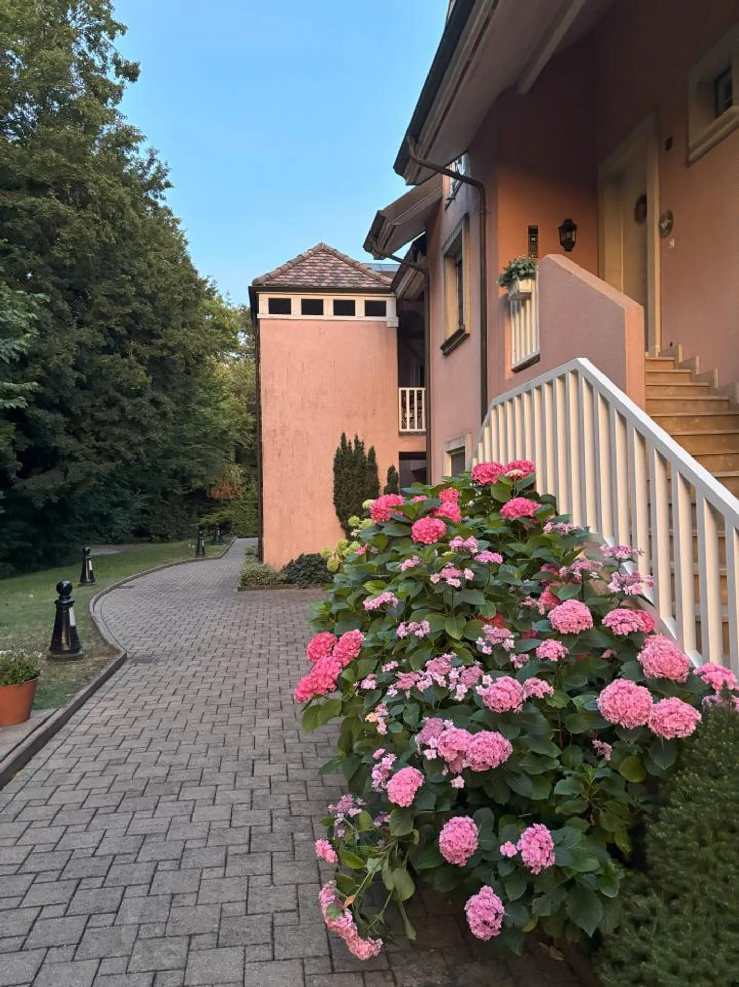 Magnifique appartement dans le domaine Imperial Residence du golf - Photo 3 sur 12