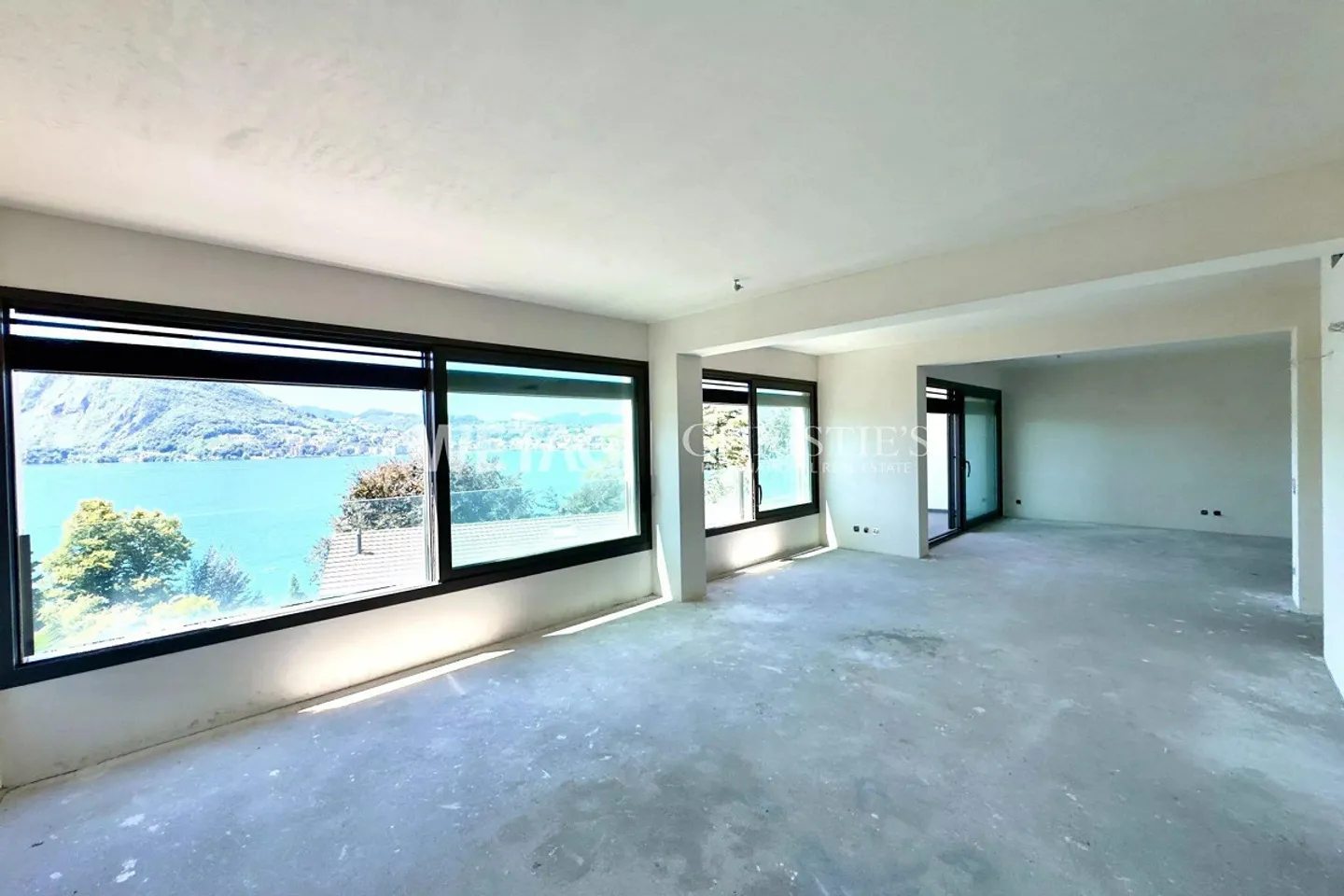 Shell apartment for sale in Lugano-Castagnola, with stunning lake view - Photo 4 of 9