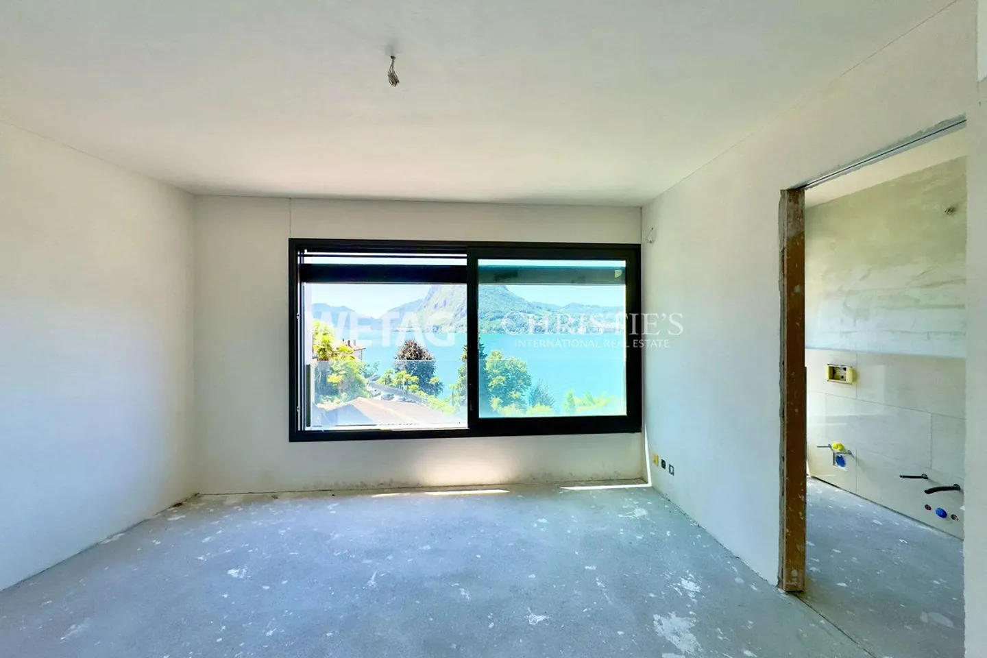Shell apartment for sale in Lugano-Castagnola, with stunning lake view - Photo 5 of 9