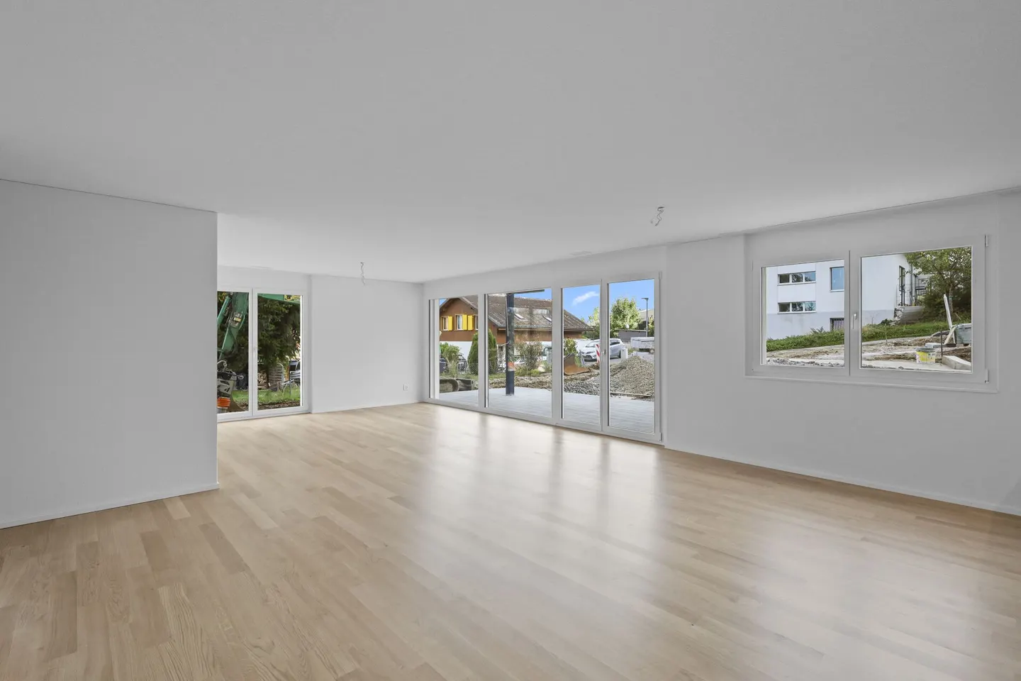 Appartement 4,5 pièces au rez-de-chaussée avec jardin - Photo 5 sur 9