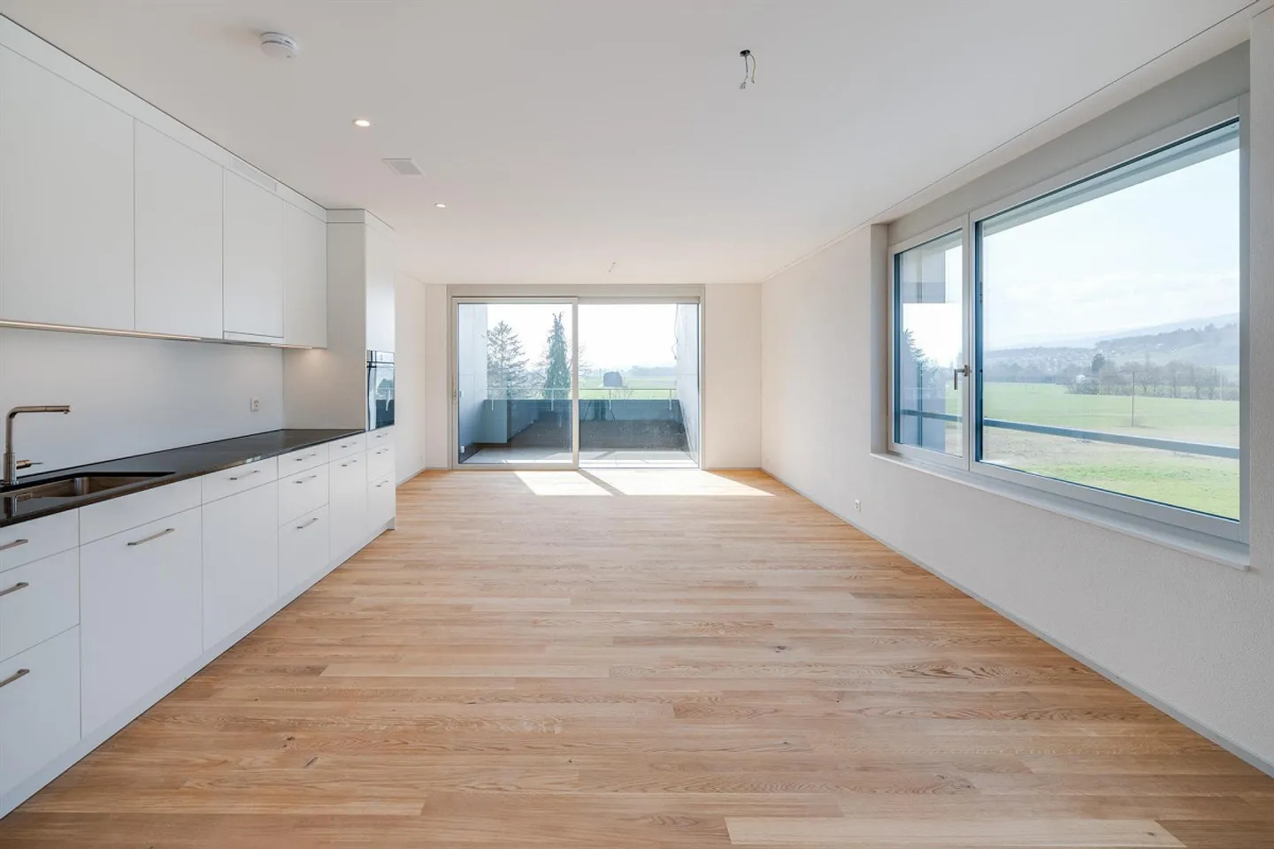 4.5 Room Apartment in Worben - Photo 1 of 9