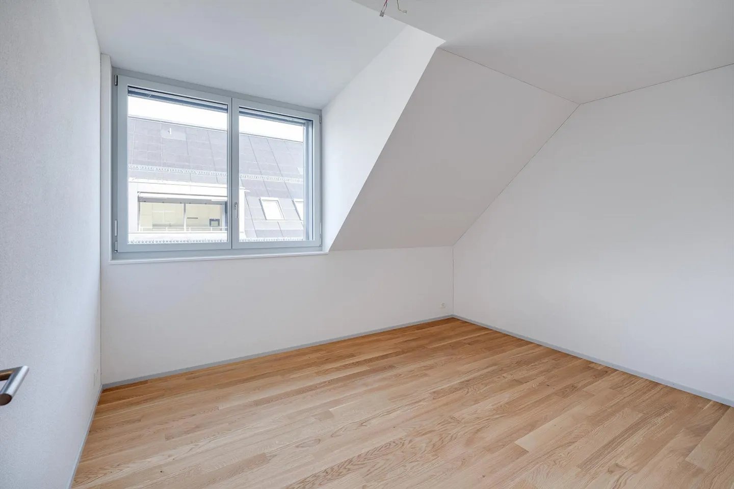 4.5 Room Apartment in Worben - Photo 4 of 9