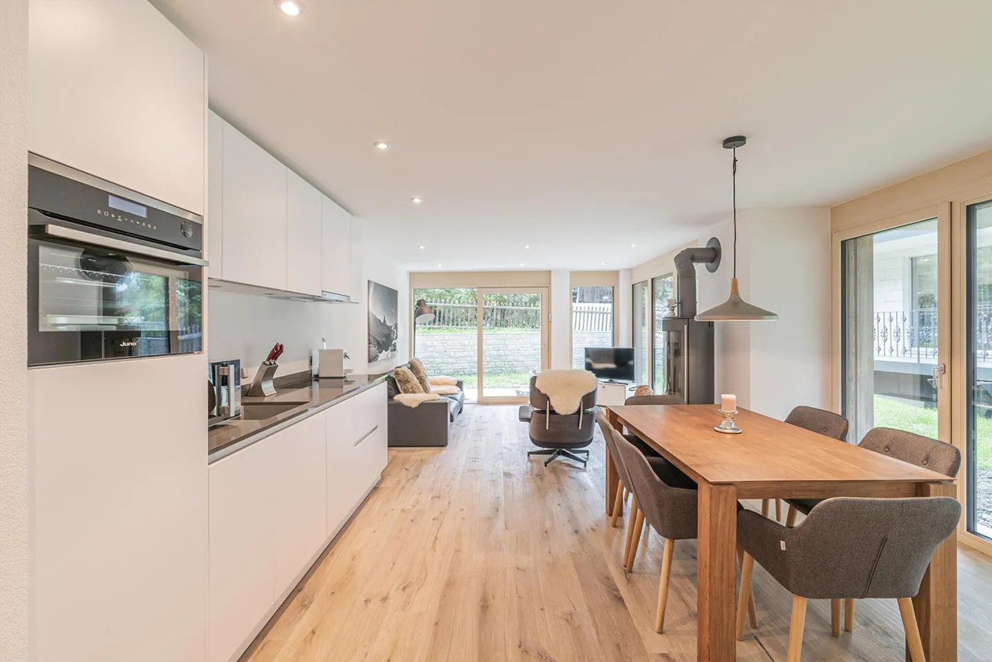 Primary Residence | New Chalet Leni | 3.5 Room Apartment Ground Floor - Photo 3 of 9