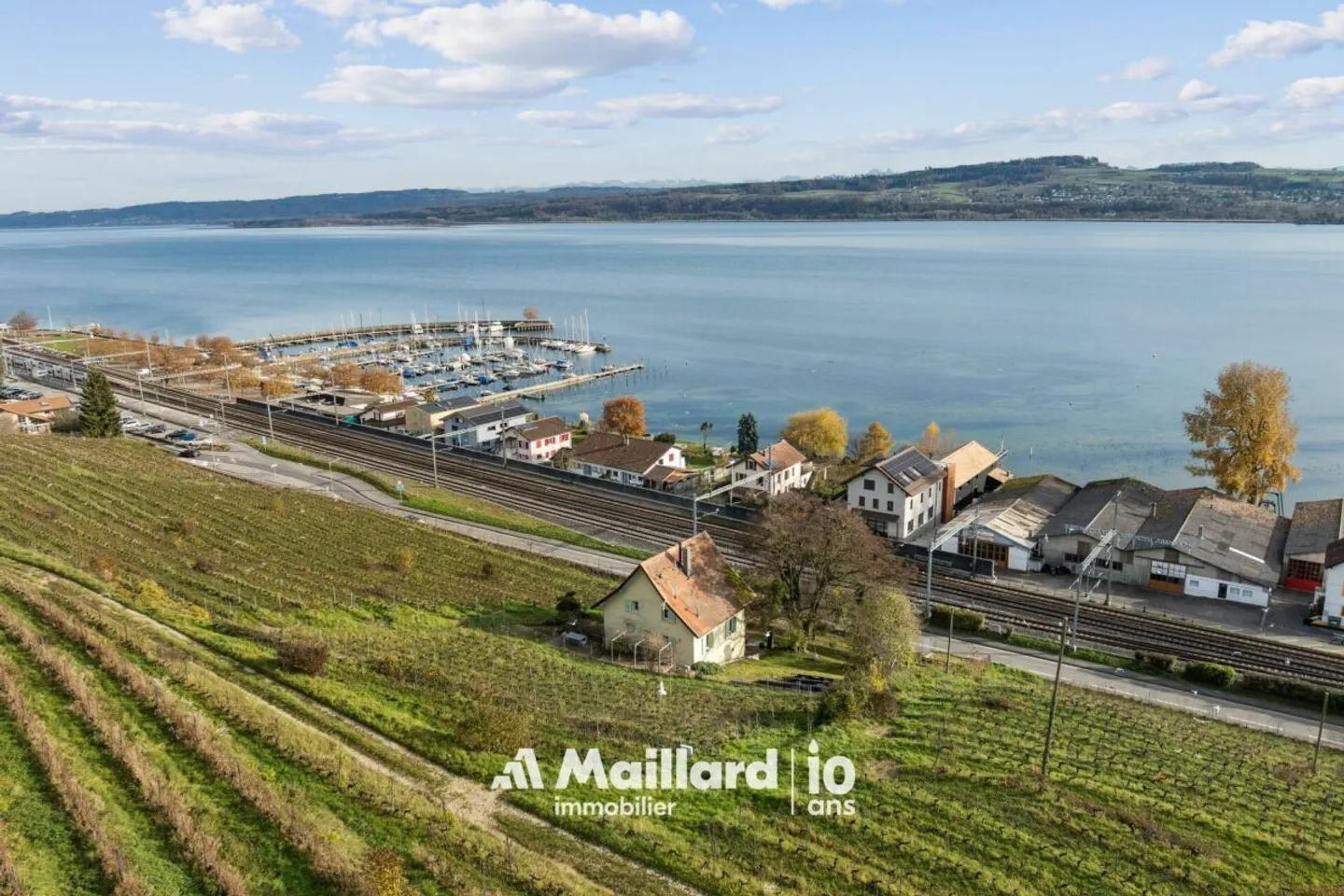 Grandson - Villa individuelle rénovée avec 4,5 pièces - Photo 1 sur 22