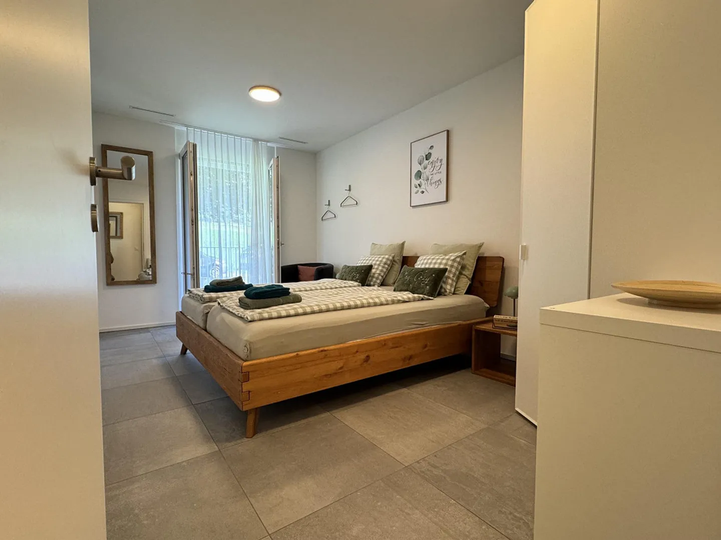 Modern and bright 2.5-room apartment in a residence with pool in Barbengo - Photo 6 of 9