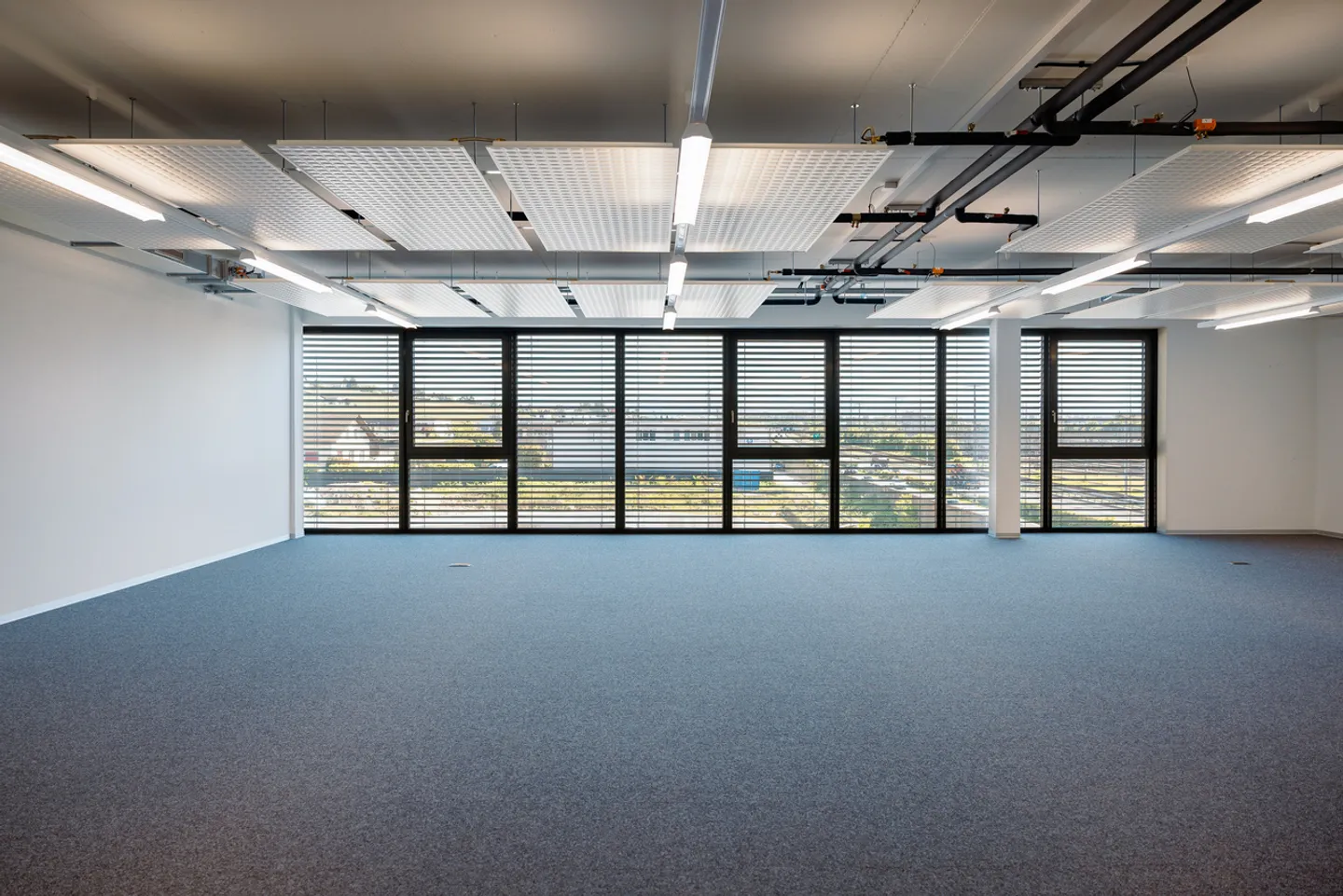 «"IDEAL PARK" - Bureau de 89 m² à louer» - Photo 1 sur 5