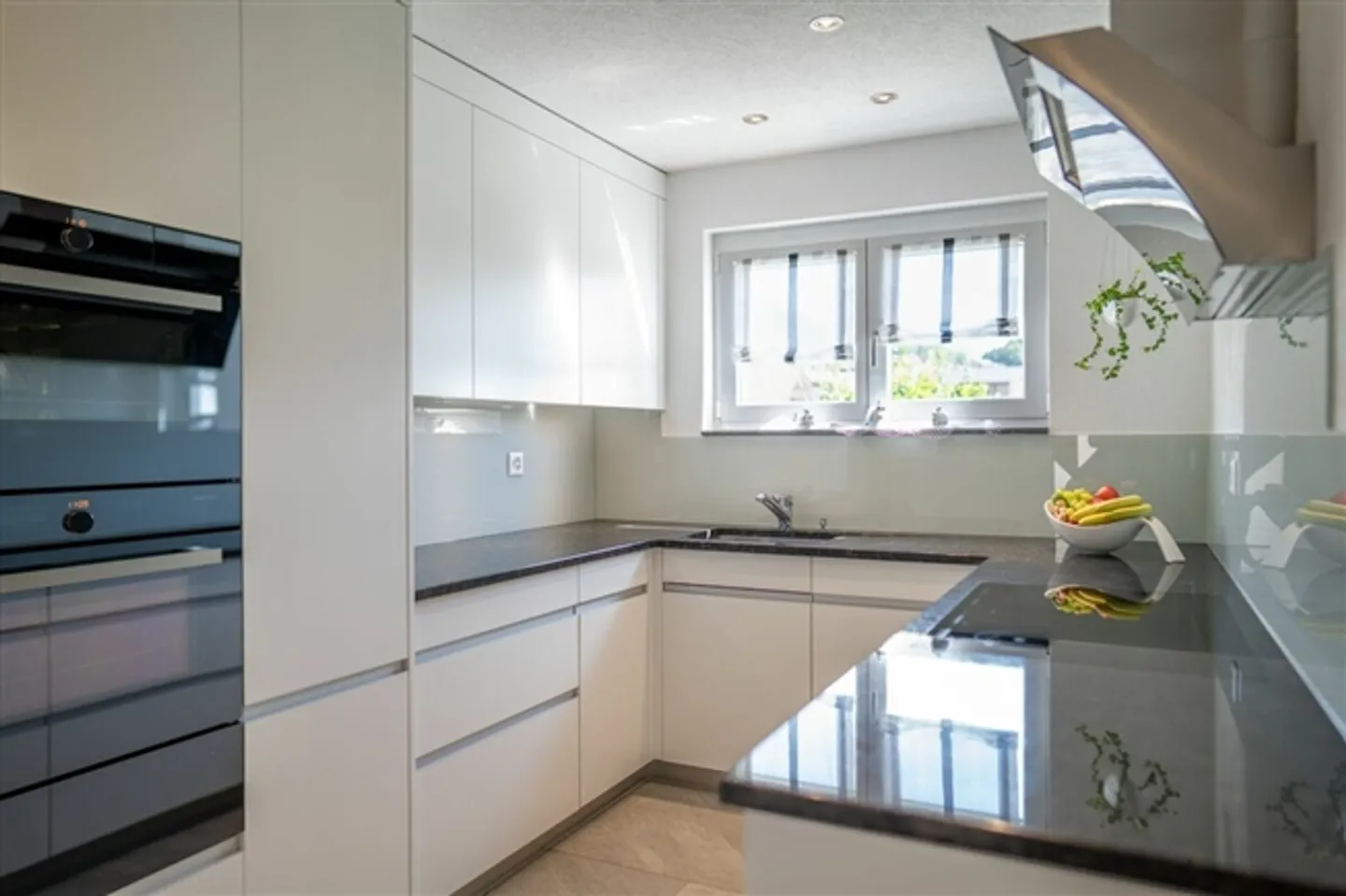 Family Oasis - with Apartment - Photo 5 of 18