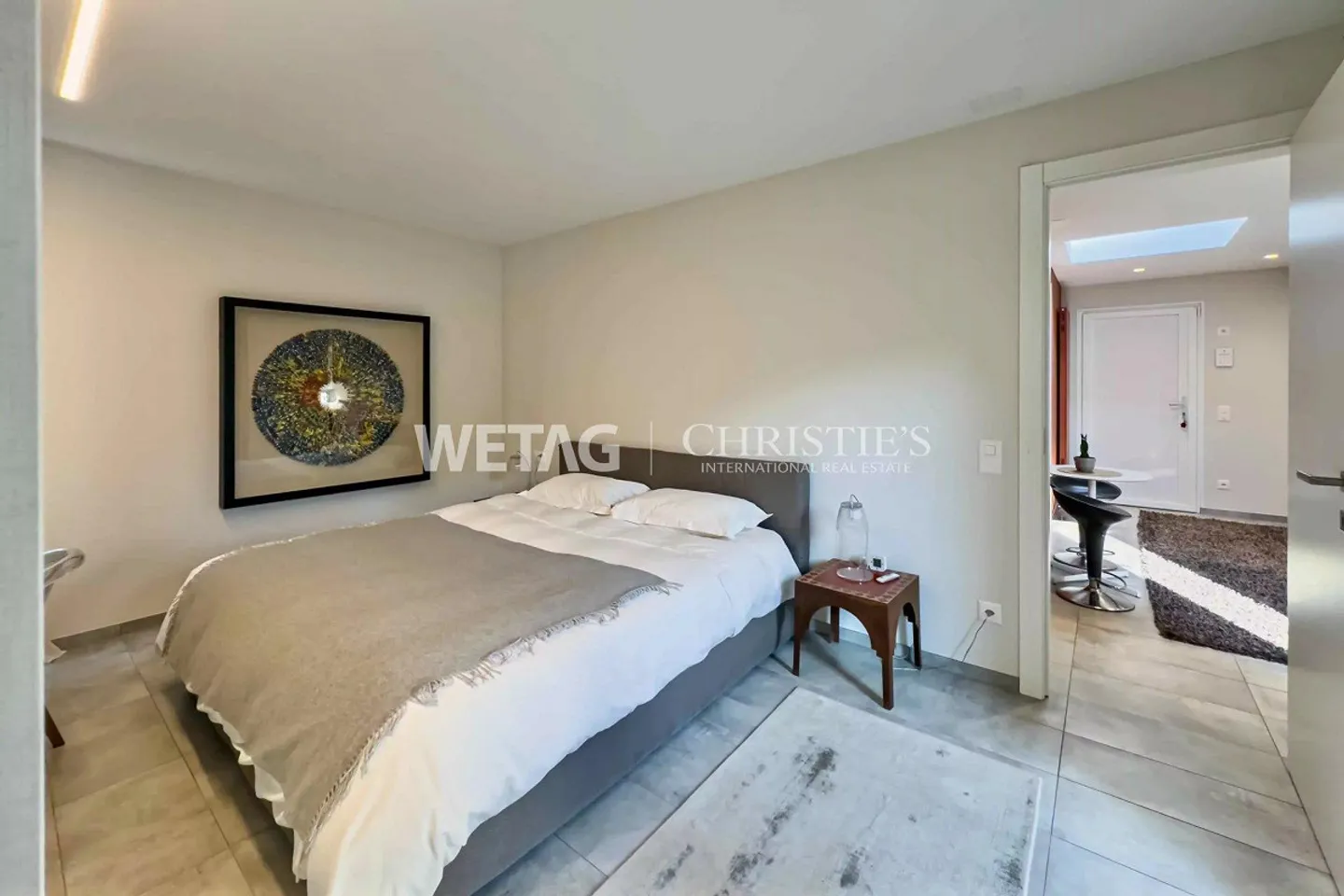 Lugano-Magliaso: Elegant Villa with Pool, Surrounded by Greenery, Including... - Photo 12 of 13