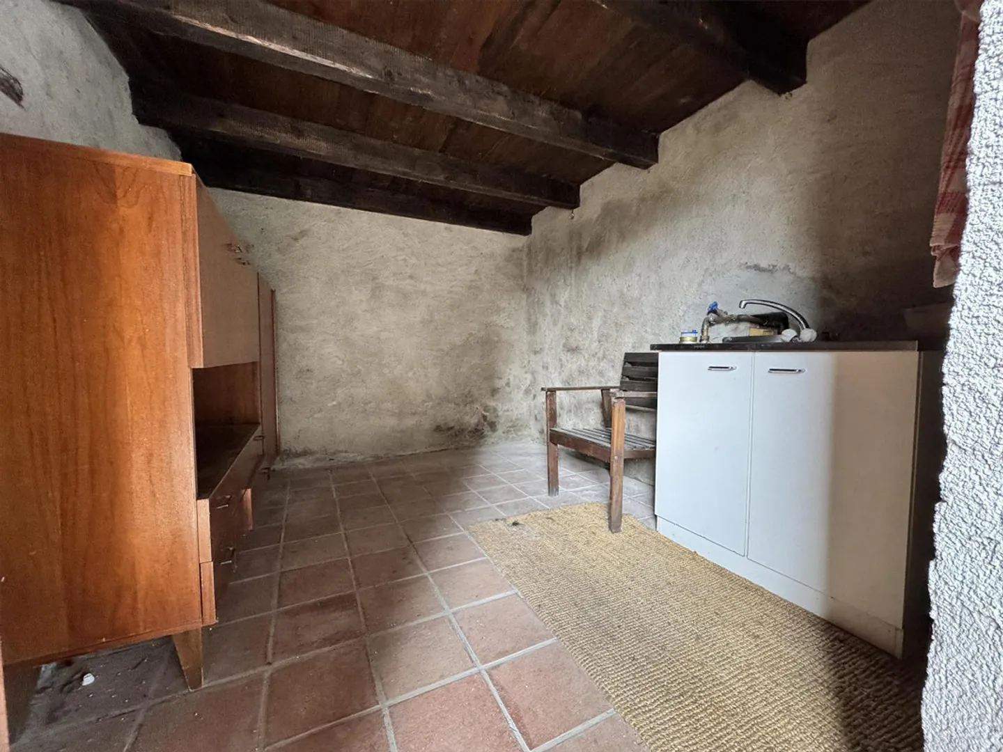 Casa unifamiliare caratteristica 5.5 con giardino a Valcolla - Foto 8 di 9