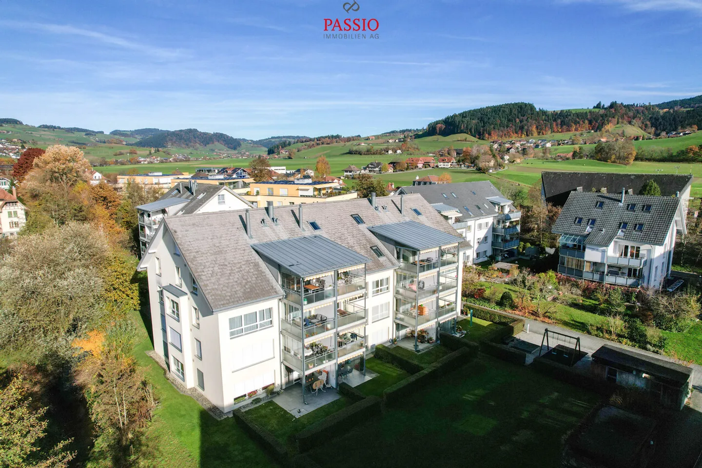 Appartement en duplex spacieux de 3,5–(4,5) pièces avec vue sur les Alpes - Photo 33 sur 35