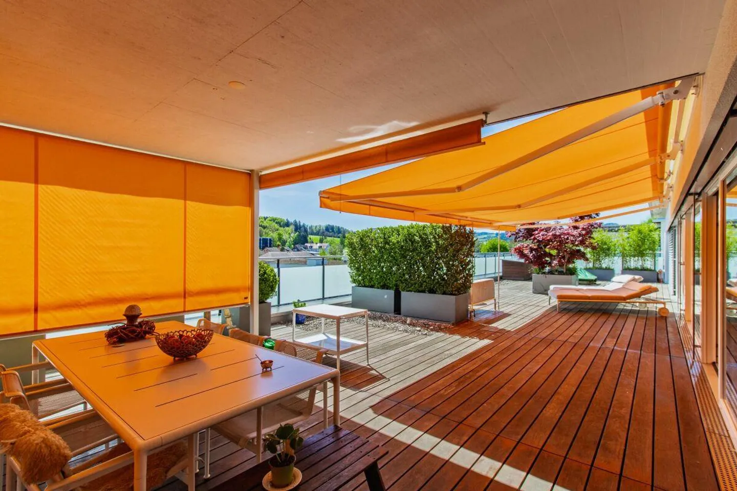 Modernes Terrassenhaus mit Weitsicht - Foto 6 von 16