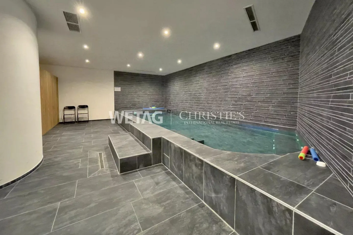 Muzzano: Elegant apartment for sale directly on Lake Lugano - Photo 8 of 11