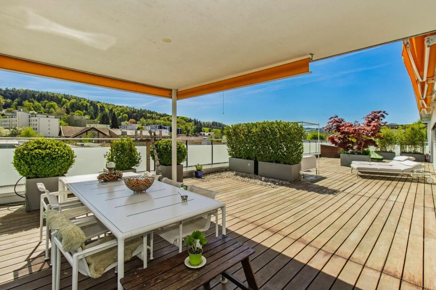 Modernes Terrassenhaus mit Weitsicht - Foto 7 von 16