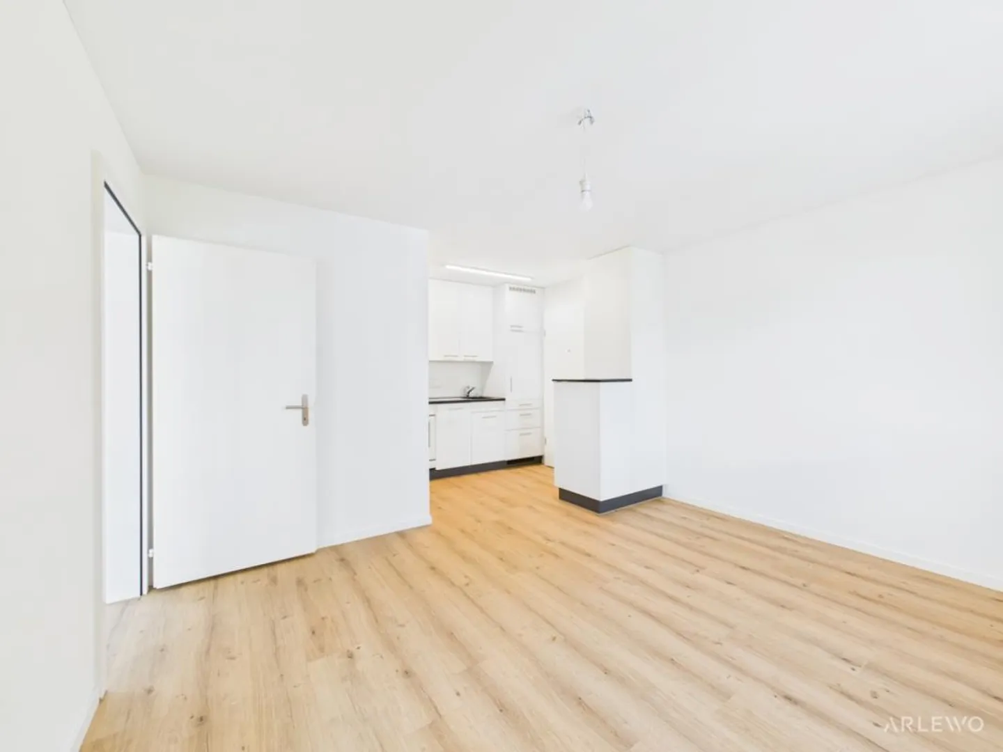 Appartement lumineux et confortable pour célibataires en périphérie - Photo 2 sur 10