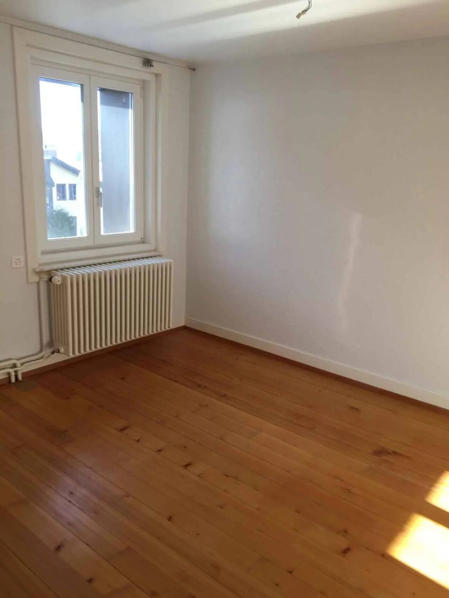 Appartamento di 2,5 locali in affitto - Foto 2 di 3