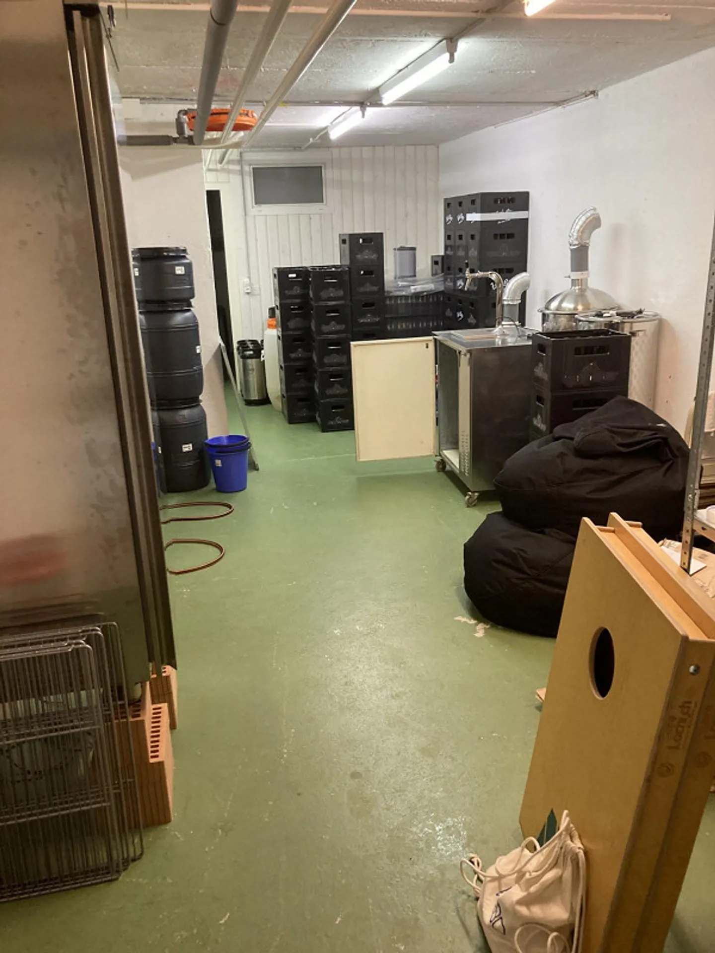 Divers espaces dans un immeuble collectif à louer - Photo 11 sur 16