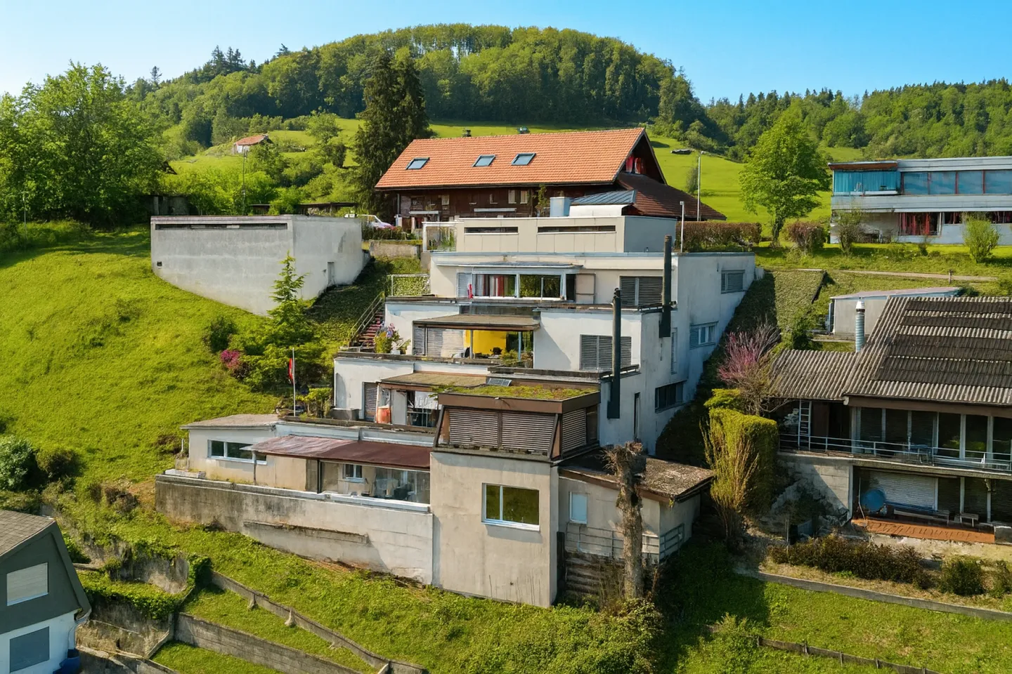 4.5-Room Terrace House with Breathtaking Views in Unterkulm AG - Photo 17 of 17