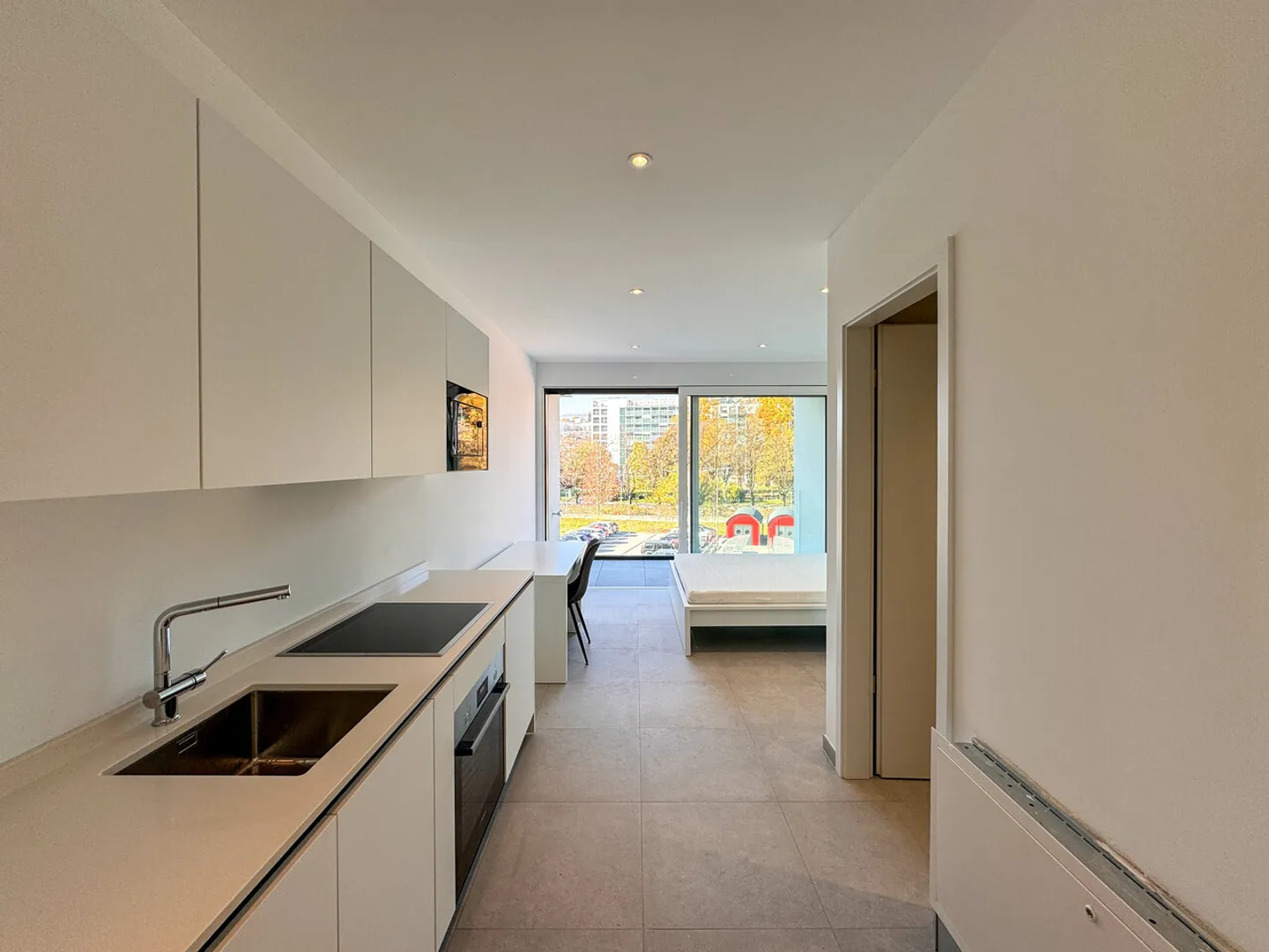 Studio à louer - Photo 3 sur 10