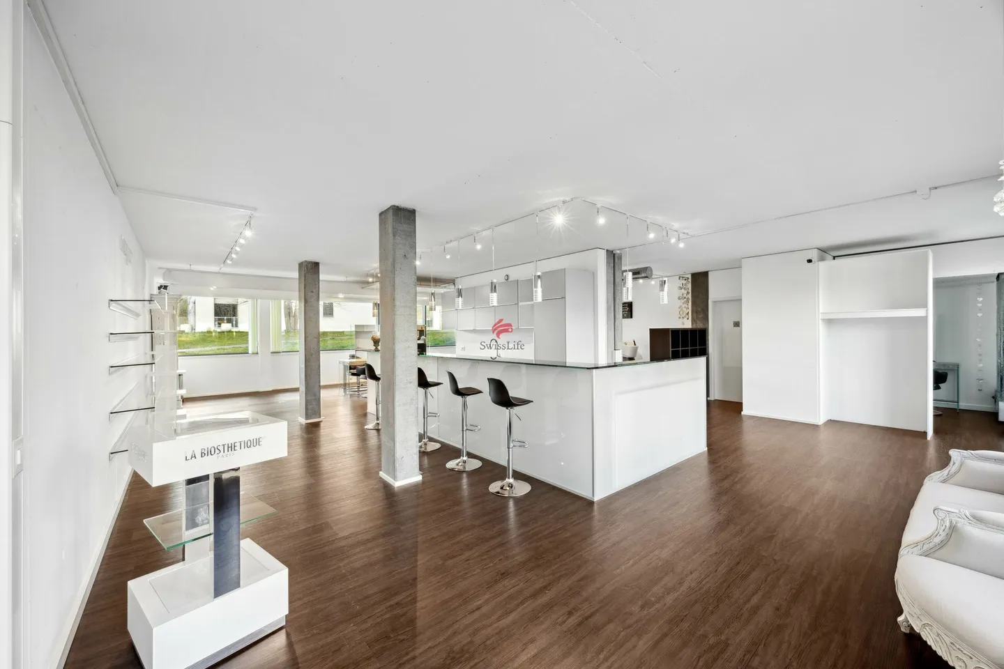 Spazio commerciale o residenziale unico - Foto 6 di 10