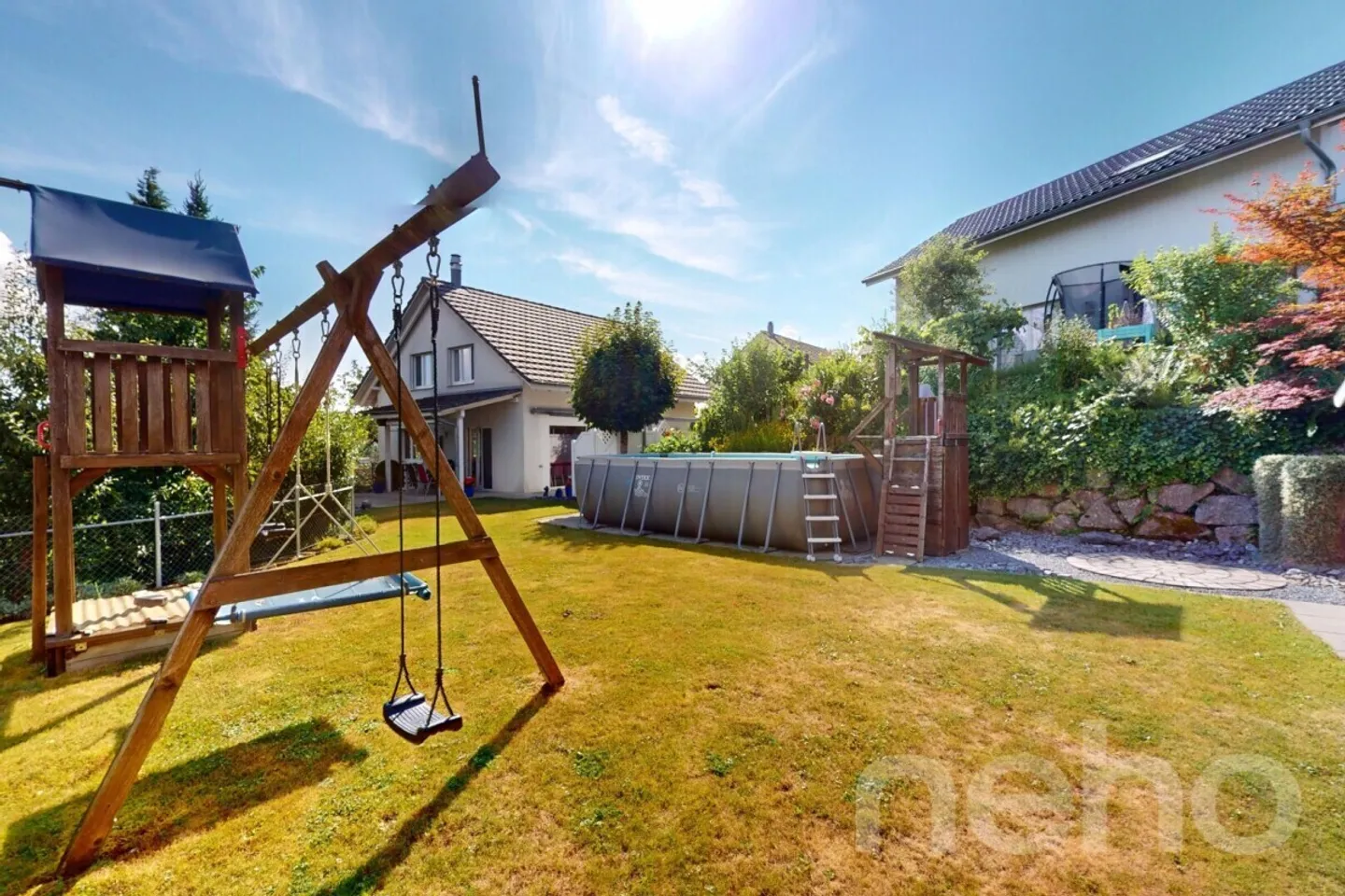 Single house for sale - Photo 2 of 13