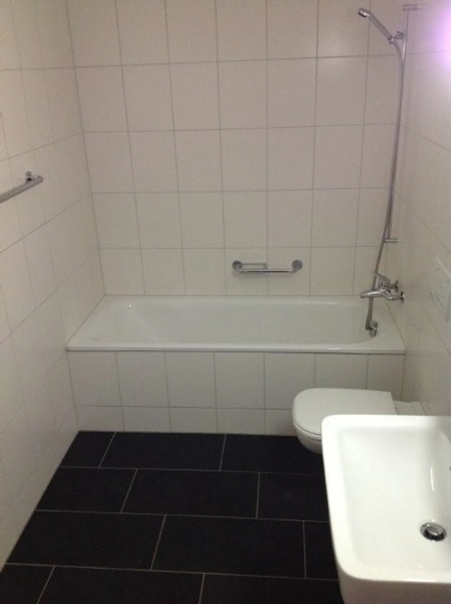 Everything within walking distance! - Photo 5 of 11