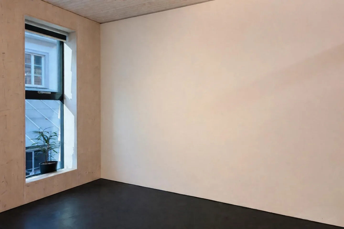 Geräumige Büroräumlichkeit in Wabern - Foto 3 von 5