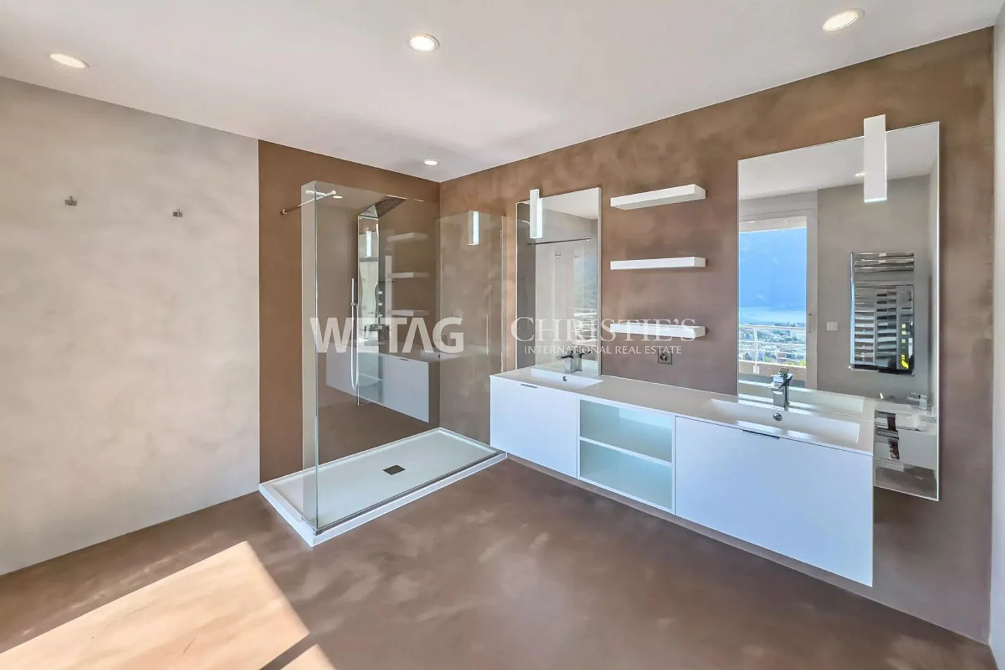 À Lugano : Élégante villa en rangée avec jardin privé et large vue sur le lac - Photo 7 sur 12
