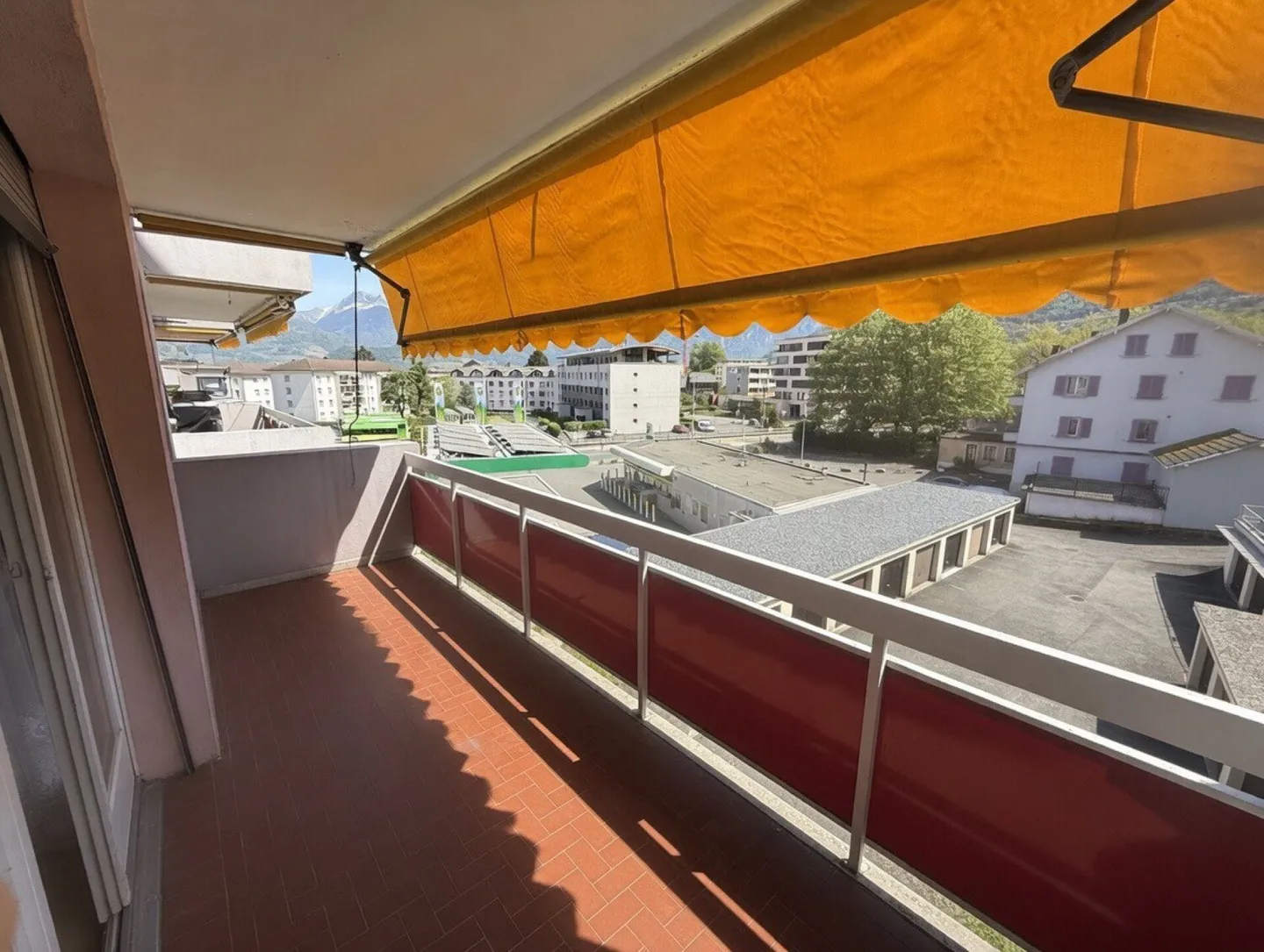 3.5 room apartment with balcony - Photo 4 of 9