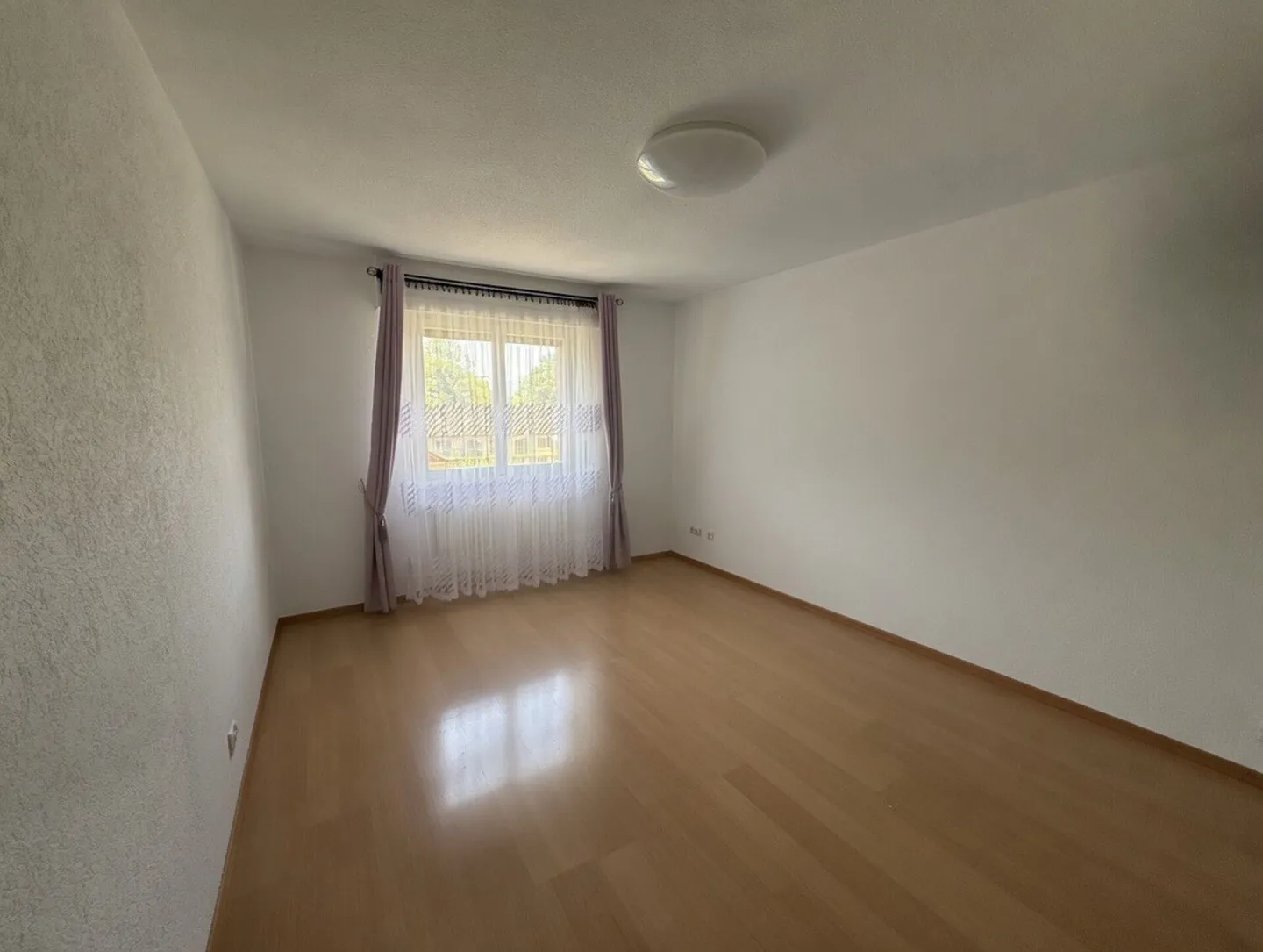 3.5 room apartment with balcony - Photo 7 of 9