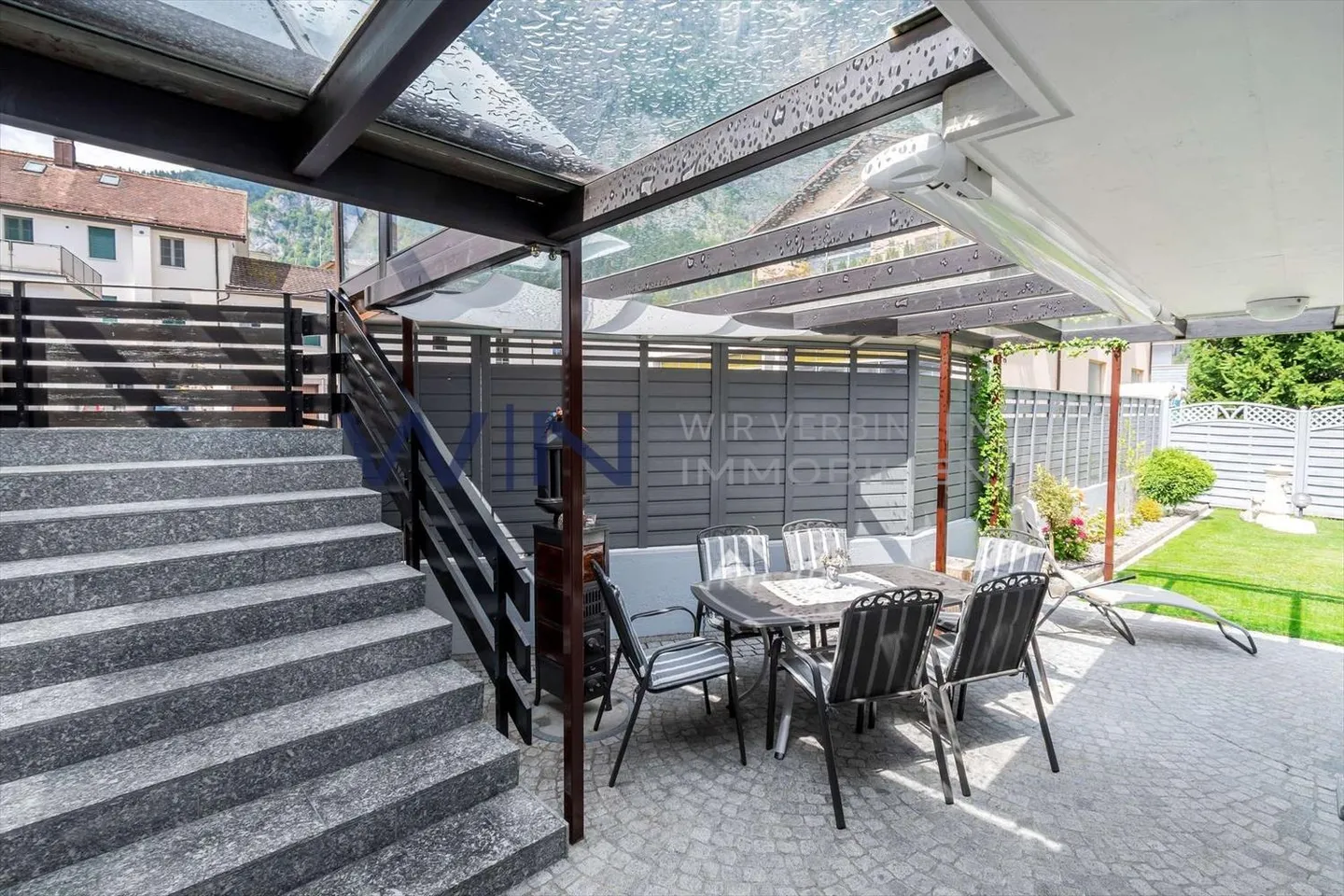 Garden of Eden including a separate apartment - Photo 4 of 12