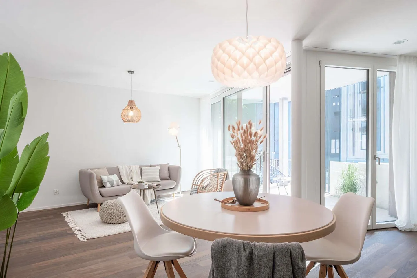 Moderne Wohnung in Kloten - Foto 1 von 9