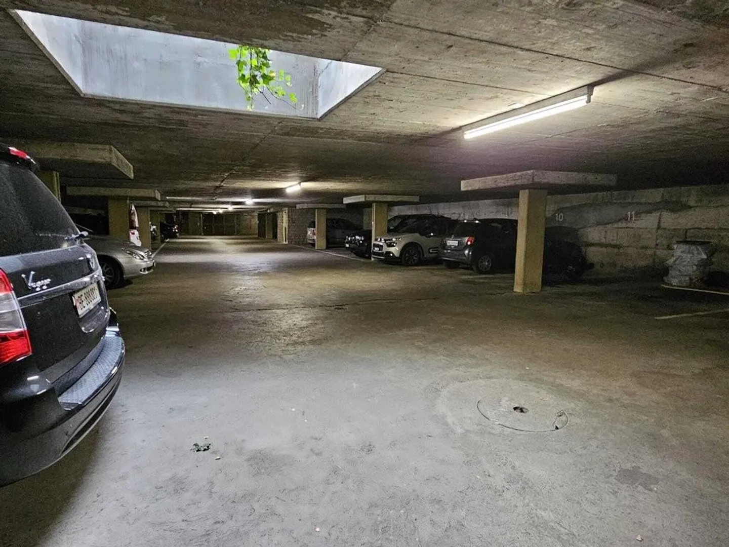 Parking space for rent - Photo 1 of 2