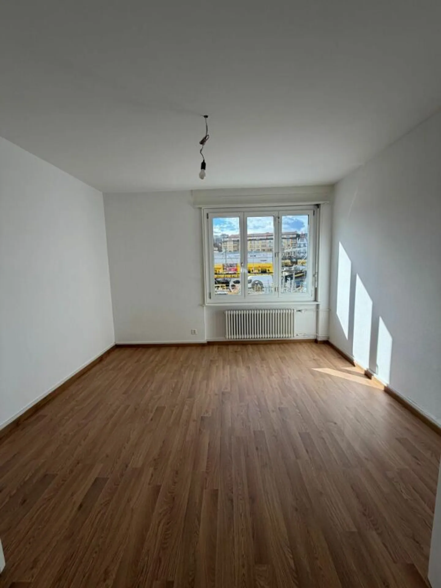 Modern Apartment in Fribourg - Photo 7 of 12