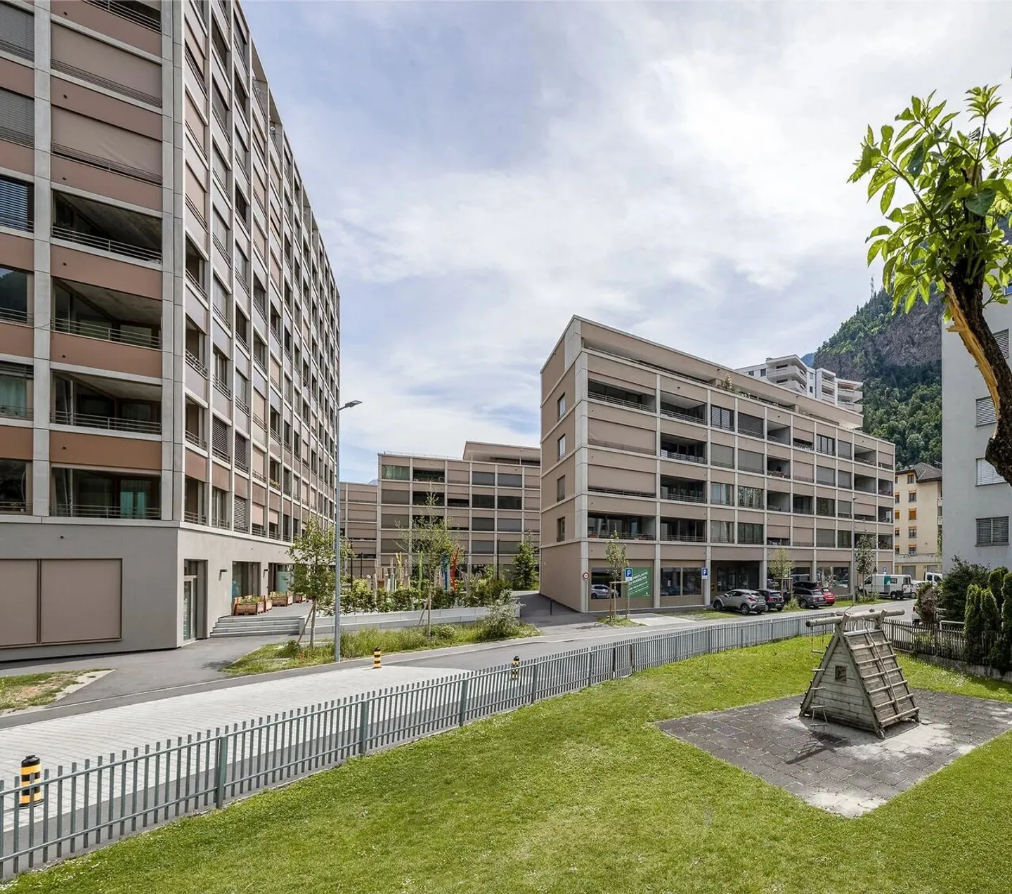 Last available area: 106.5 m² - versatile and ideally located! - Photo 1 of 9