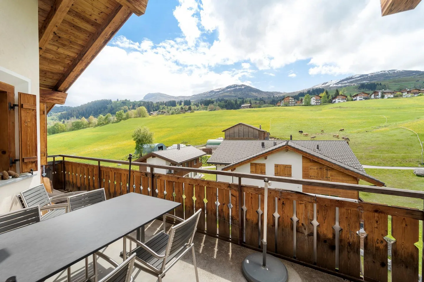 Bellissimo appartamento mansardato di 6 1/2 stanze soleggiato come prima o seconda residenza - Foto 12 di 17