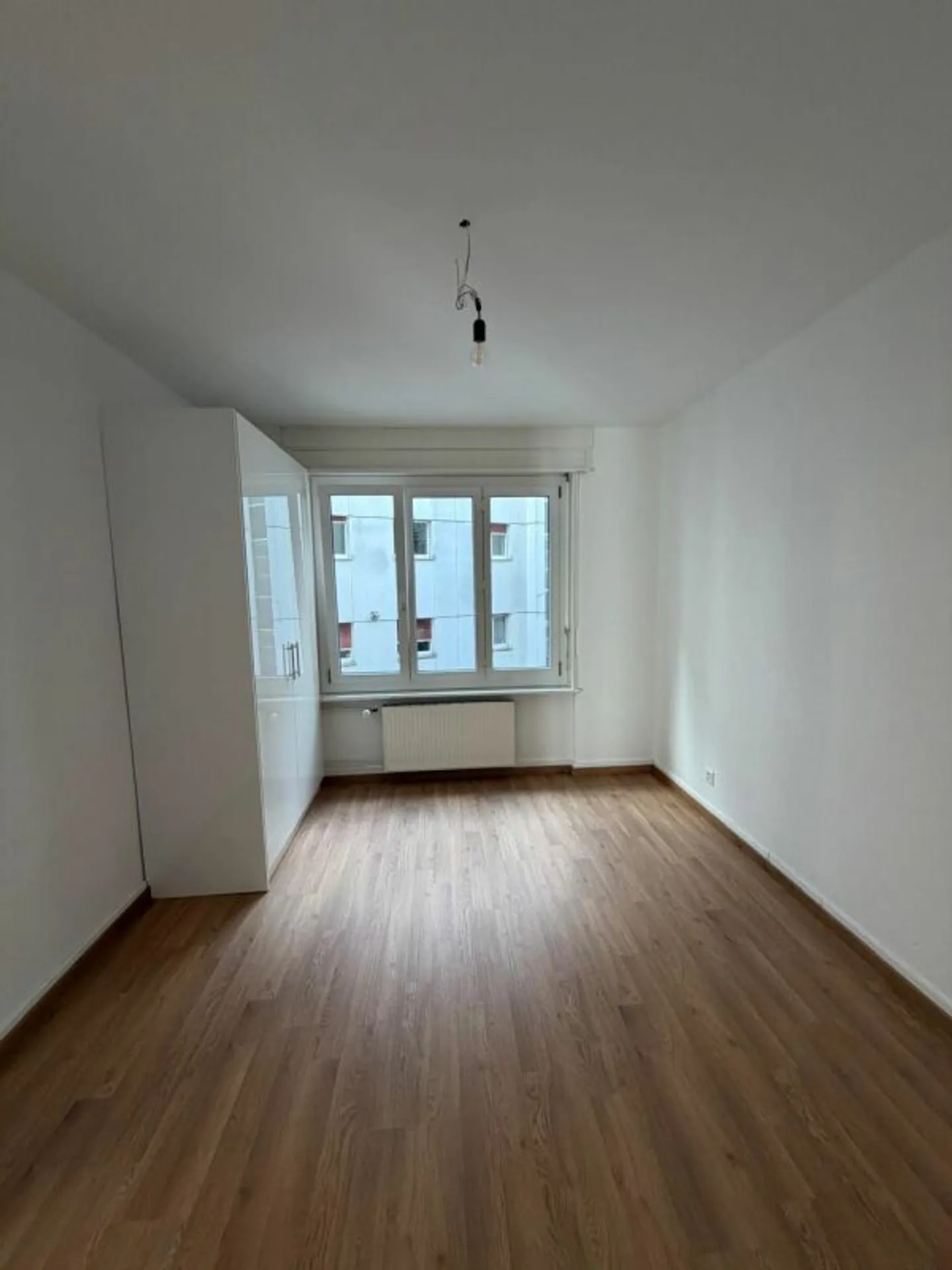 Modern Apartment in Fribourg - Photo 8 of 12