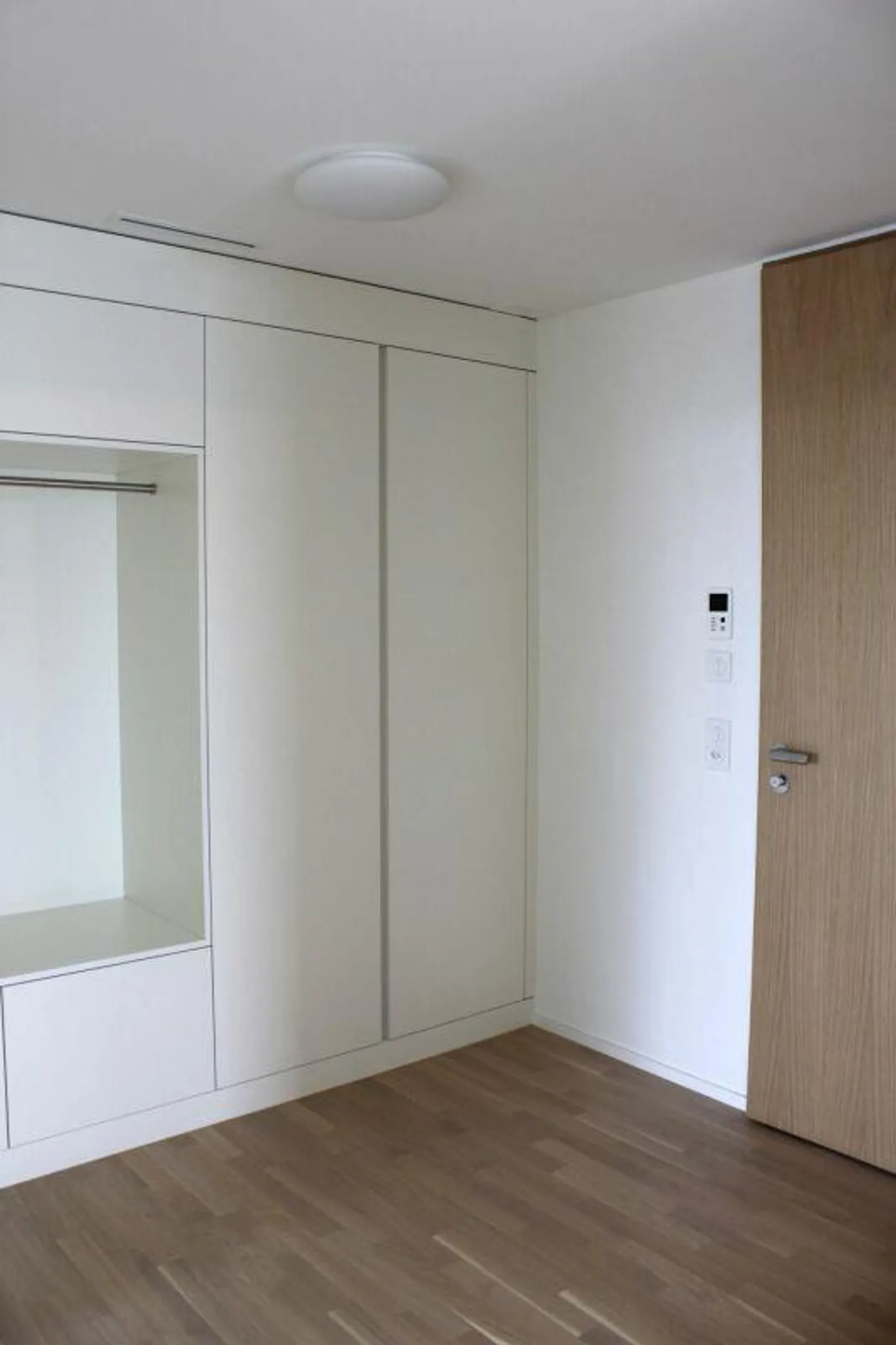 Appartamento 3.5 camere ultra moderno nel centro di Wittenbach - Foto 1 di 9