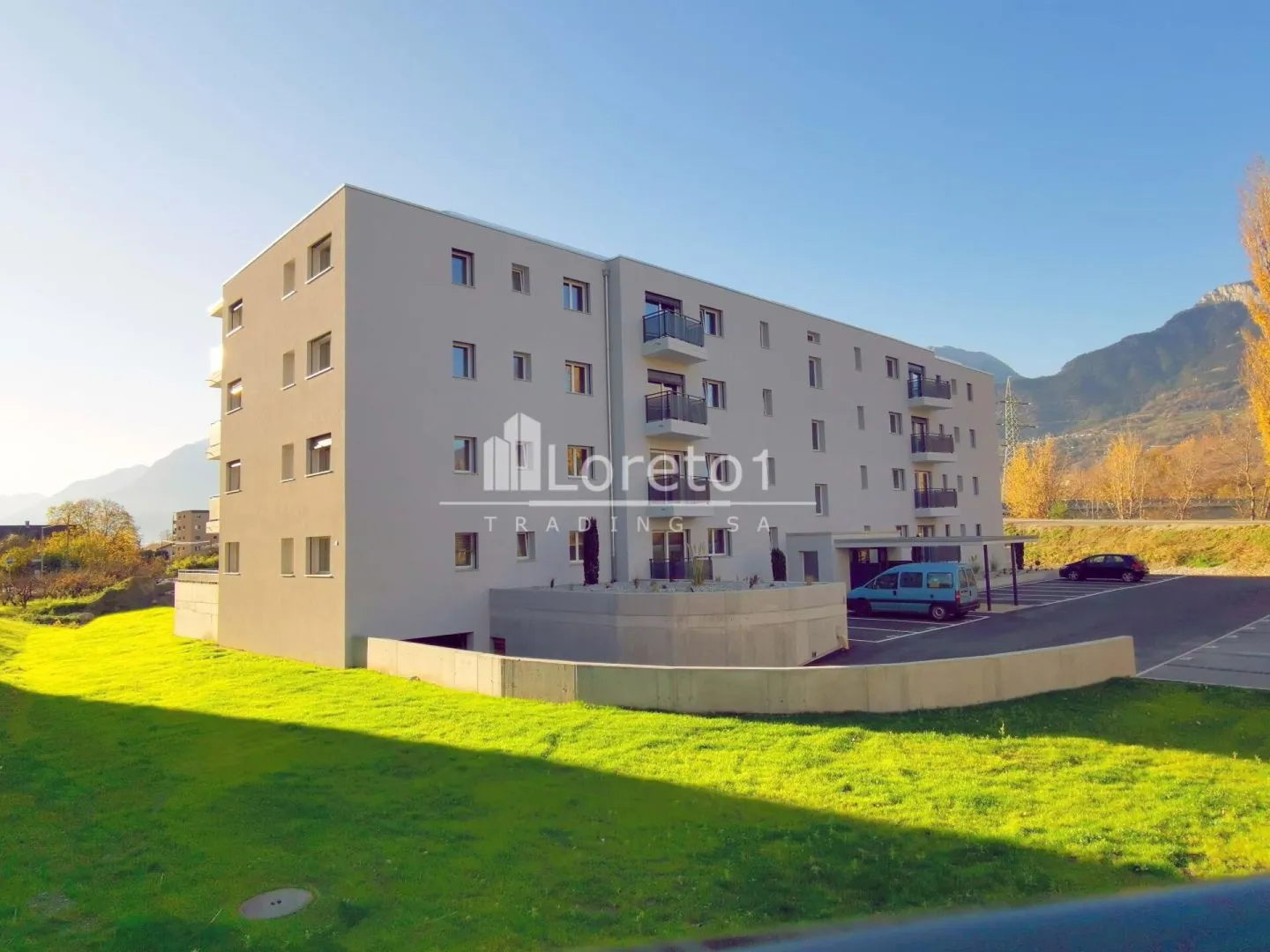 Places de parc intérieures à louer à Aproz - Photo 2 sur 4