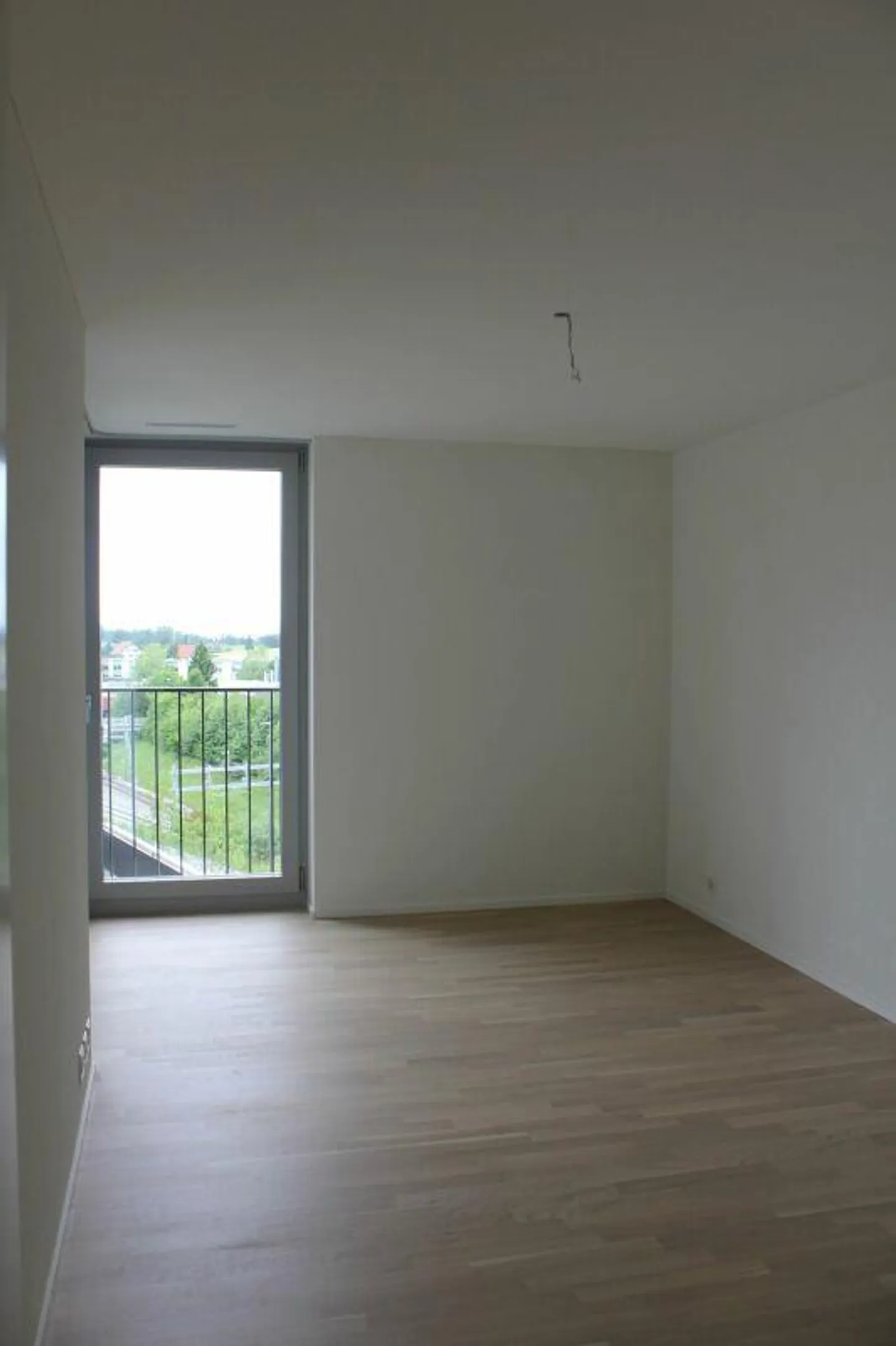 Appartamento 3.5 camere ultra moderno nel centro di Wittenbach - Foto 6 di 9