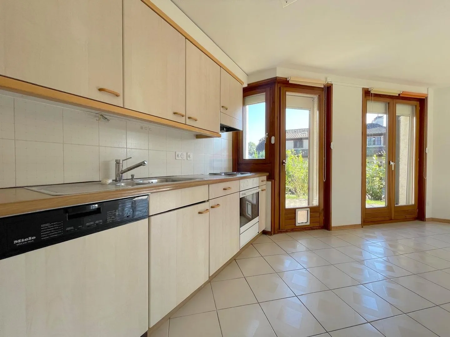 CASATAX ! PRÄCHTIGES DUPLEX MIT 5 ZIMMERN UND GARTEN - Foto 4 von 13