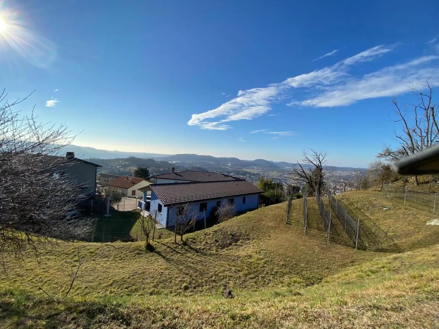 Terrain à bâtir central à Salorino - Photo 5 sur 6