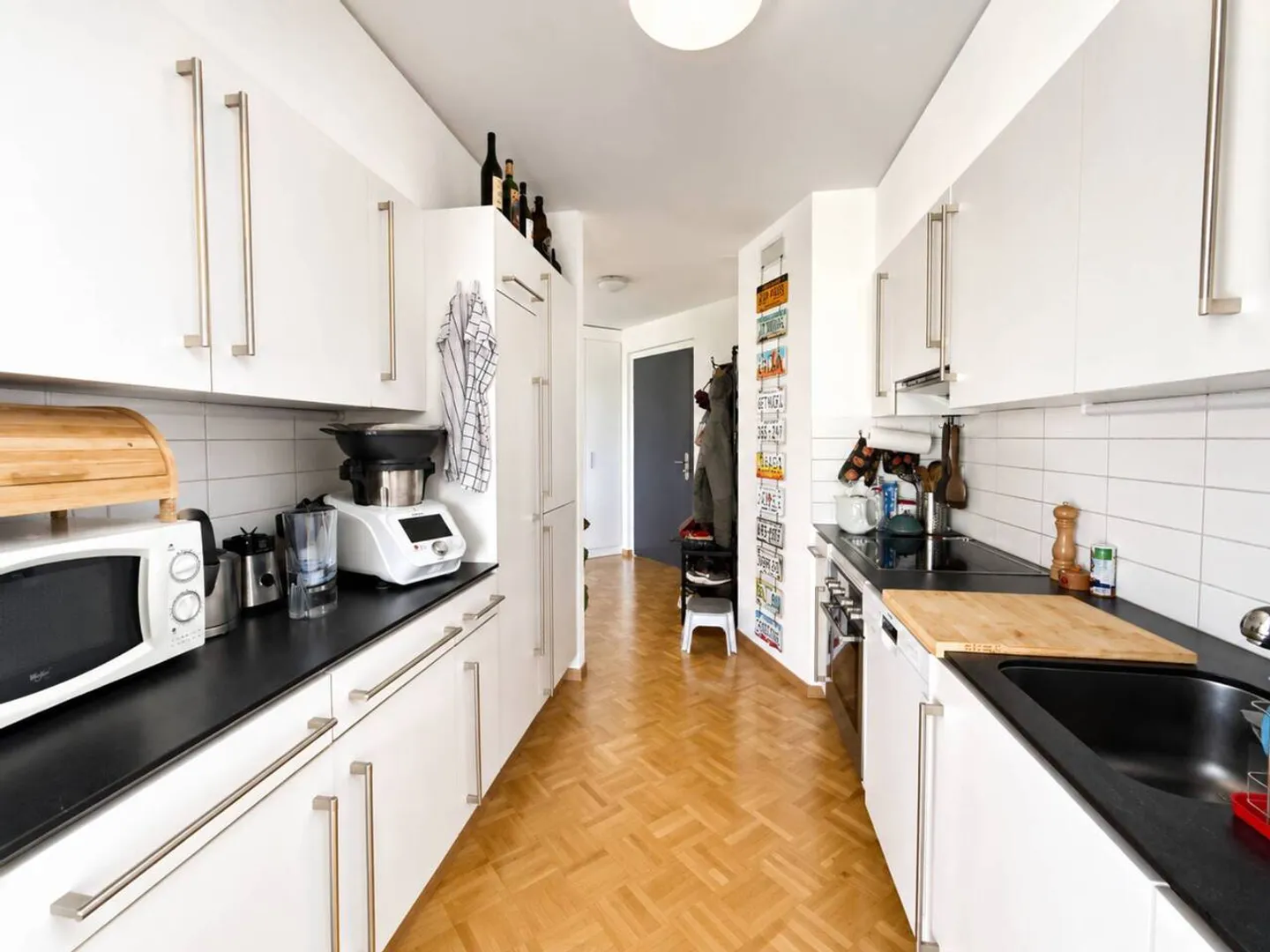 Superb 3.5-room apartment with private garden near the lake - Photo 6 of 12