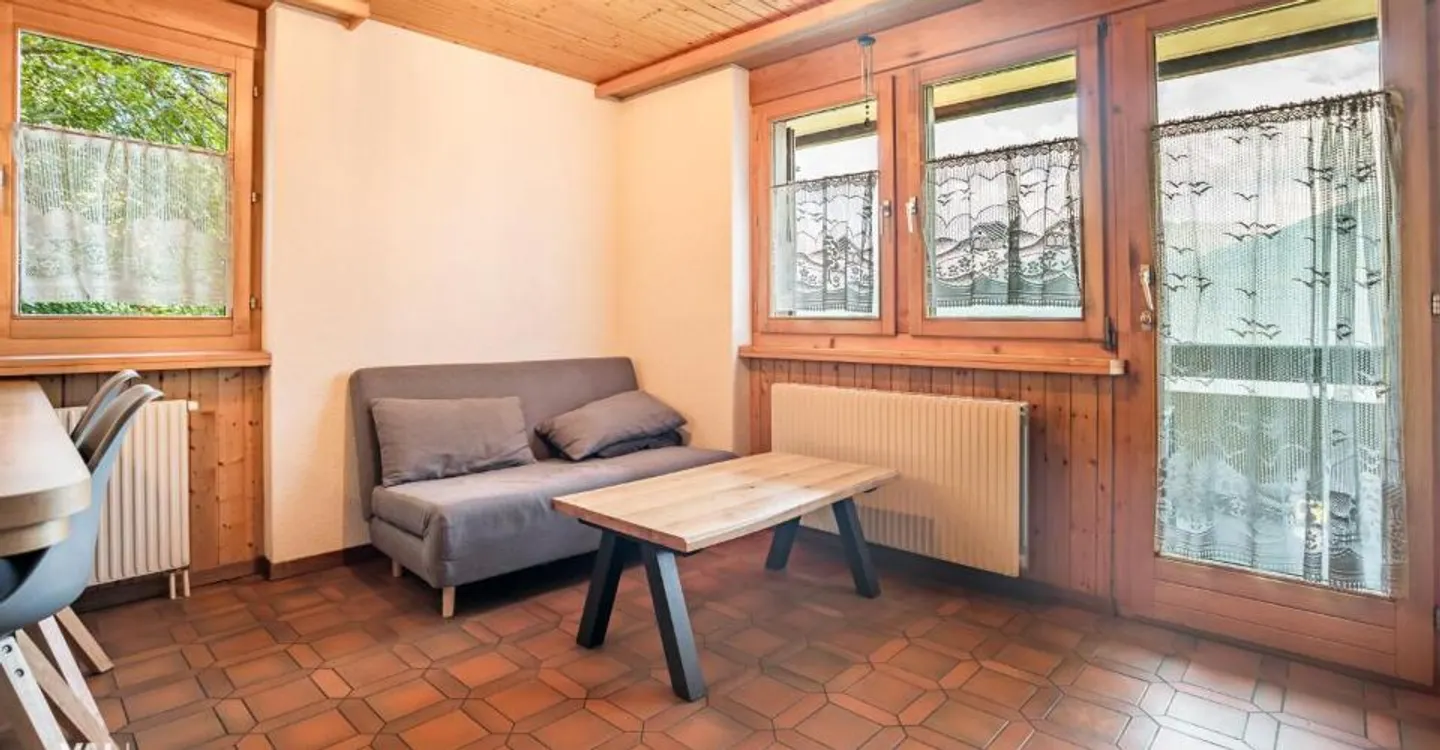 Charmante Chalet Wohnung in Jeizinen - Foto 7 von 11