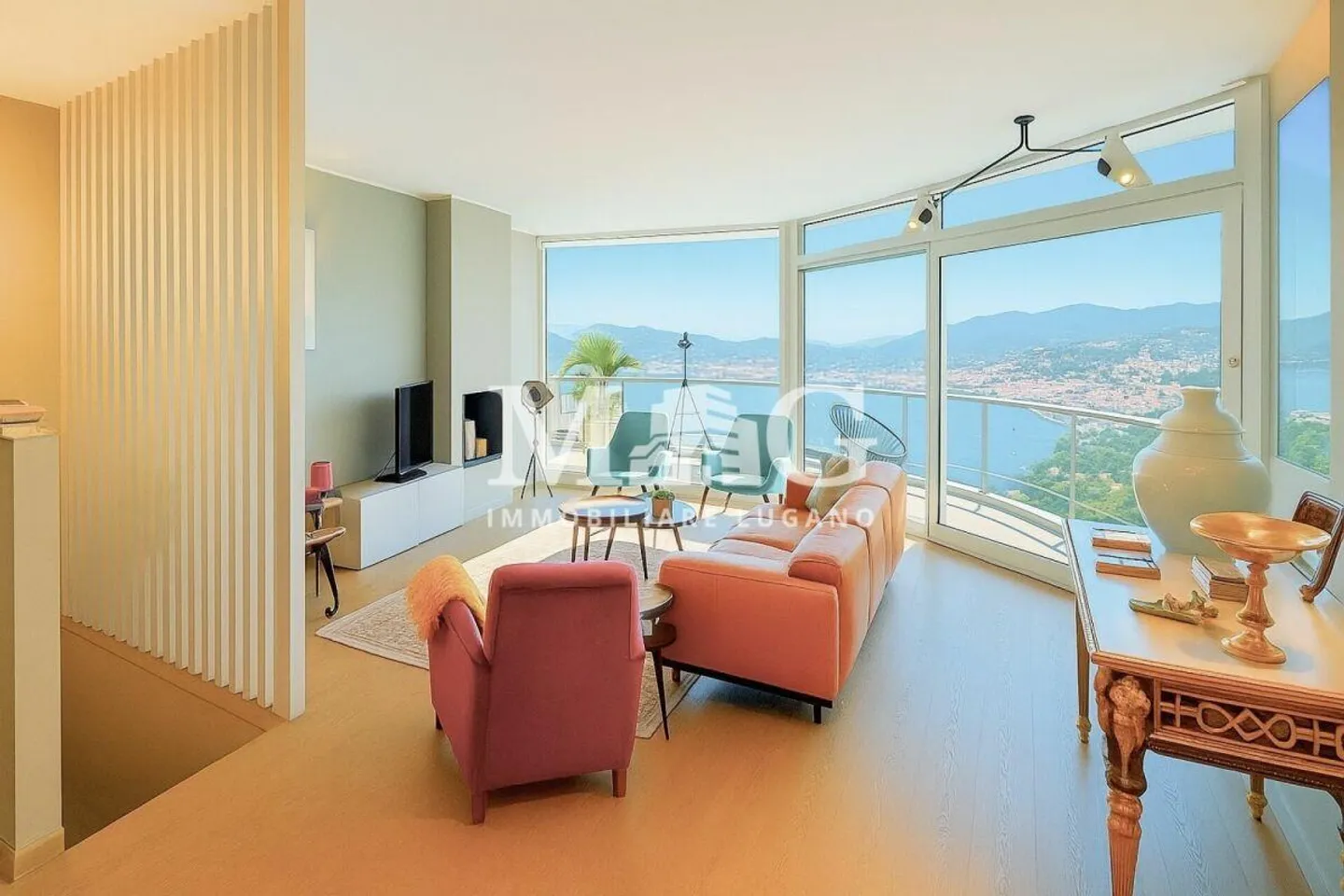 Panoramic Villa with Pool and View of Lake Lugano - Castagnola - Photo 4 of 17