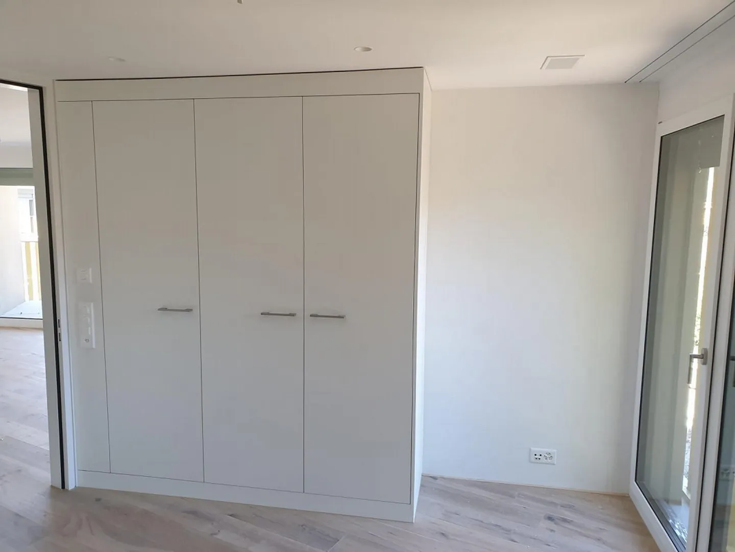 Moderne Zimmer in WG - Foto 6 von 9