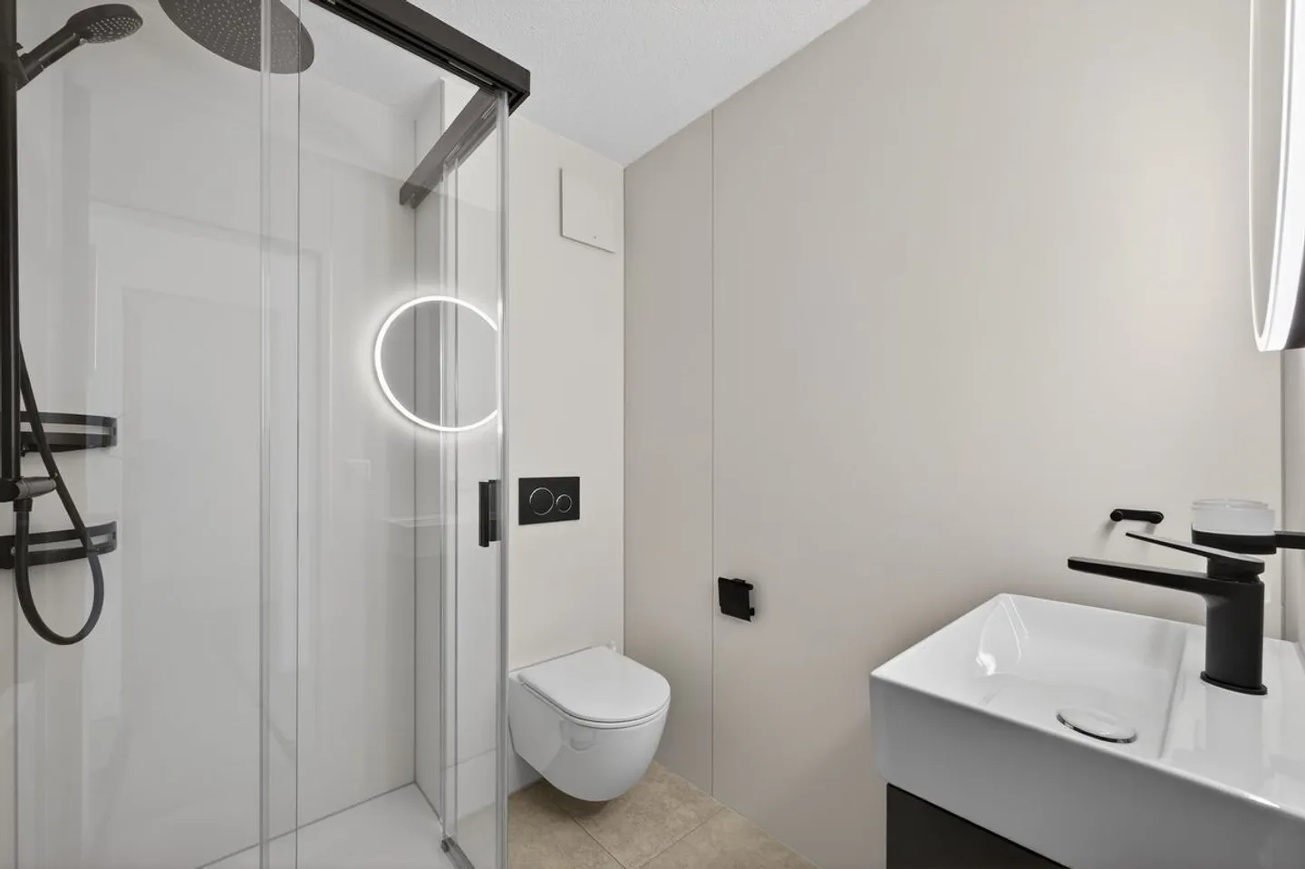 Stepped house for sale - Photo 6 of 13