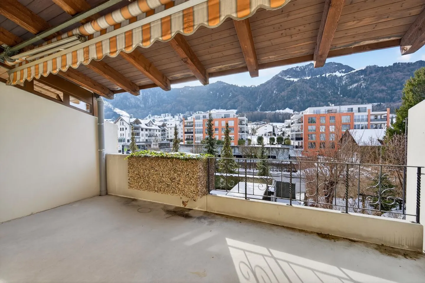 Stepped house for sale - Photo 13 of 13