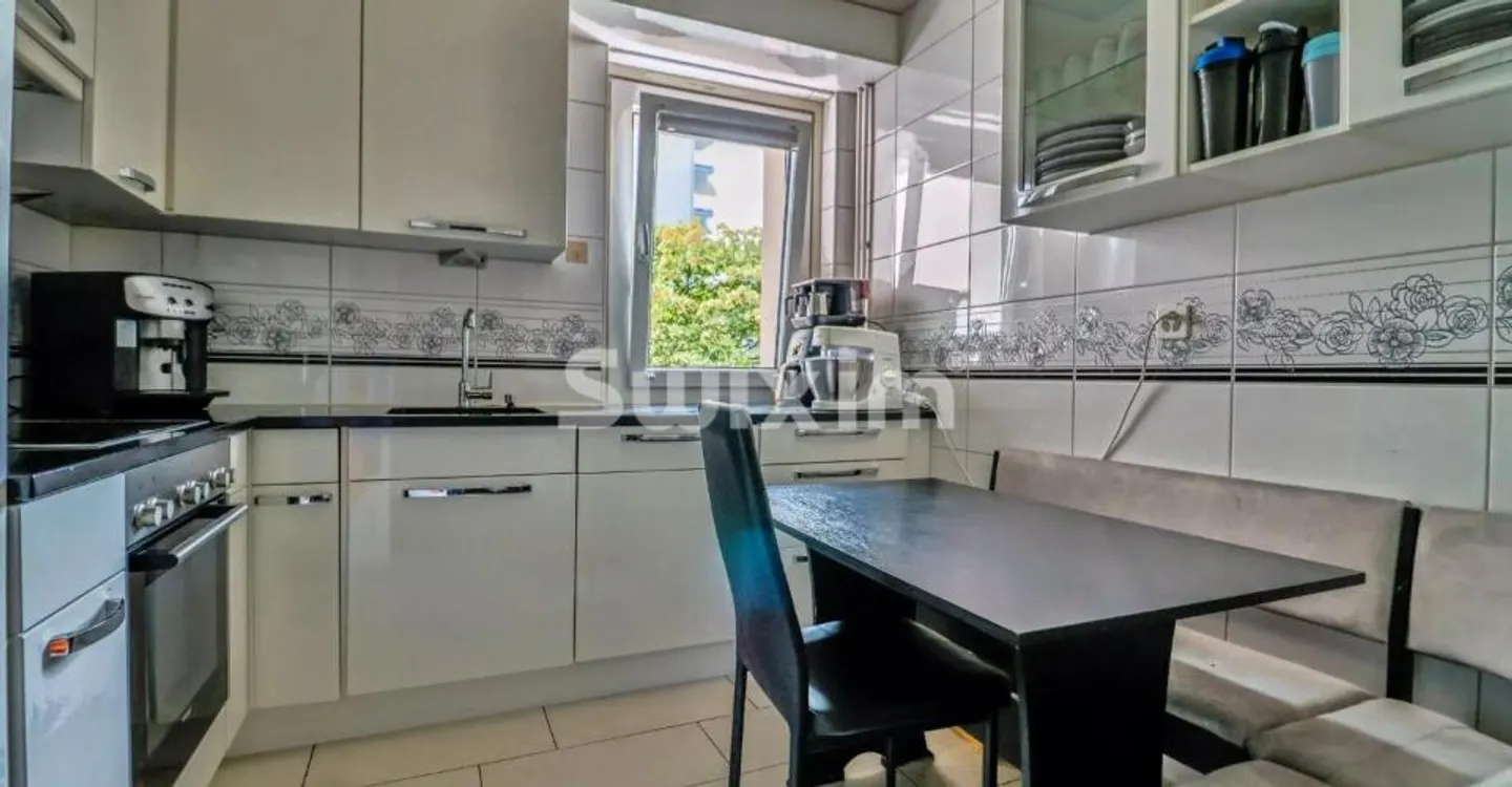 Esclusività! Appartamento di 4.5 locali; Un ambiente di vita privilegiato - Foto 5 di 8
